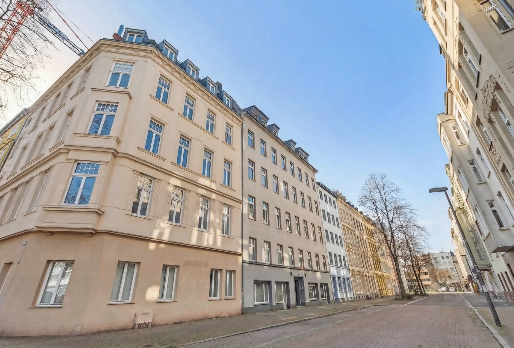 Urban living: Stylish 2-room apartment in Cologne's Agnesviertel