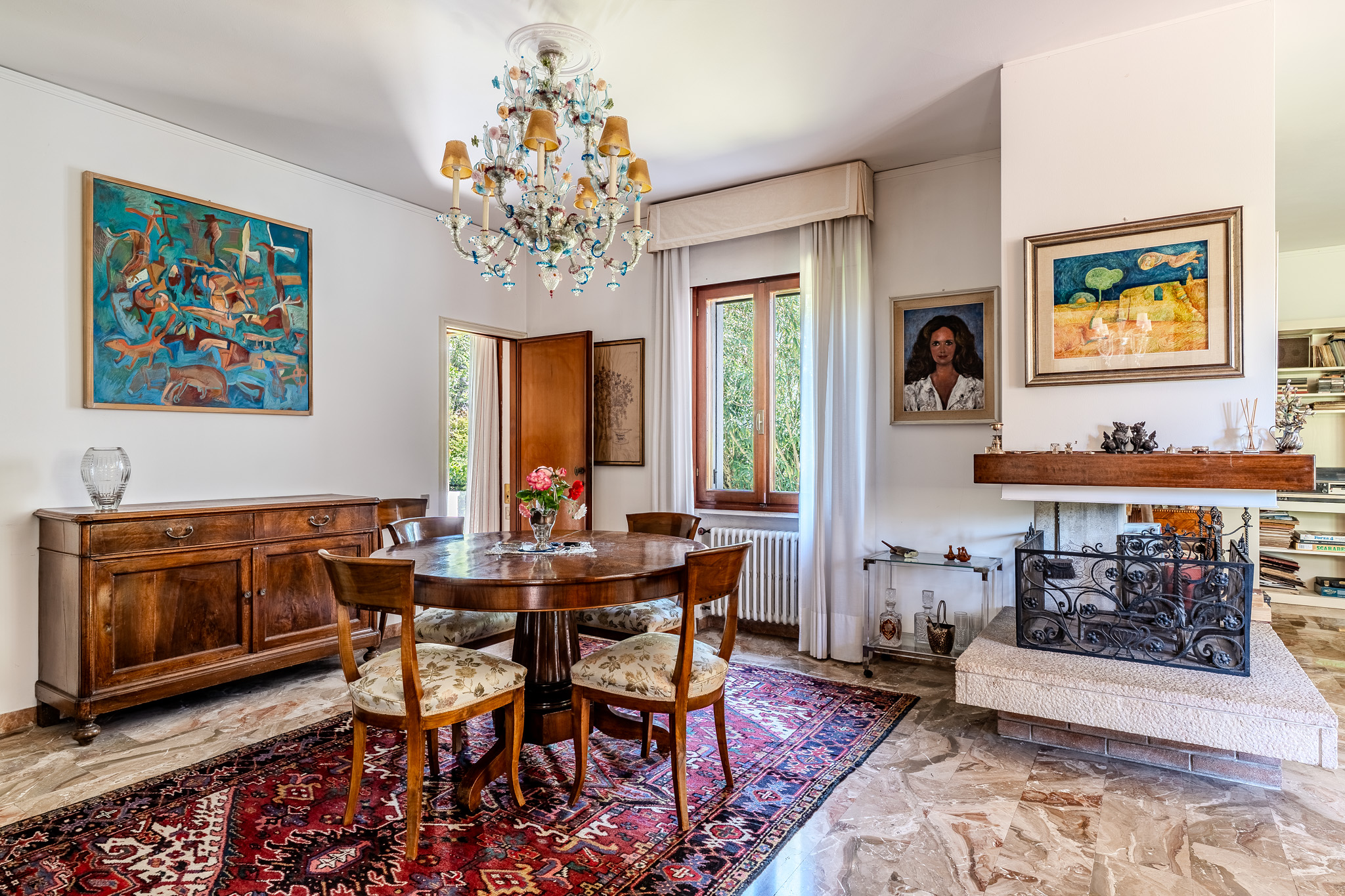 Appartamento in villa d'epoca con giardino