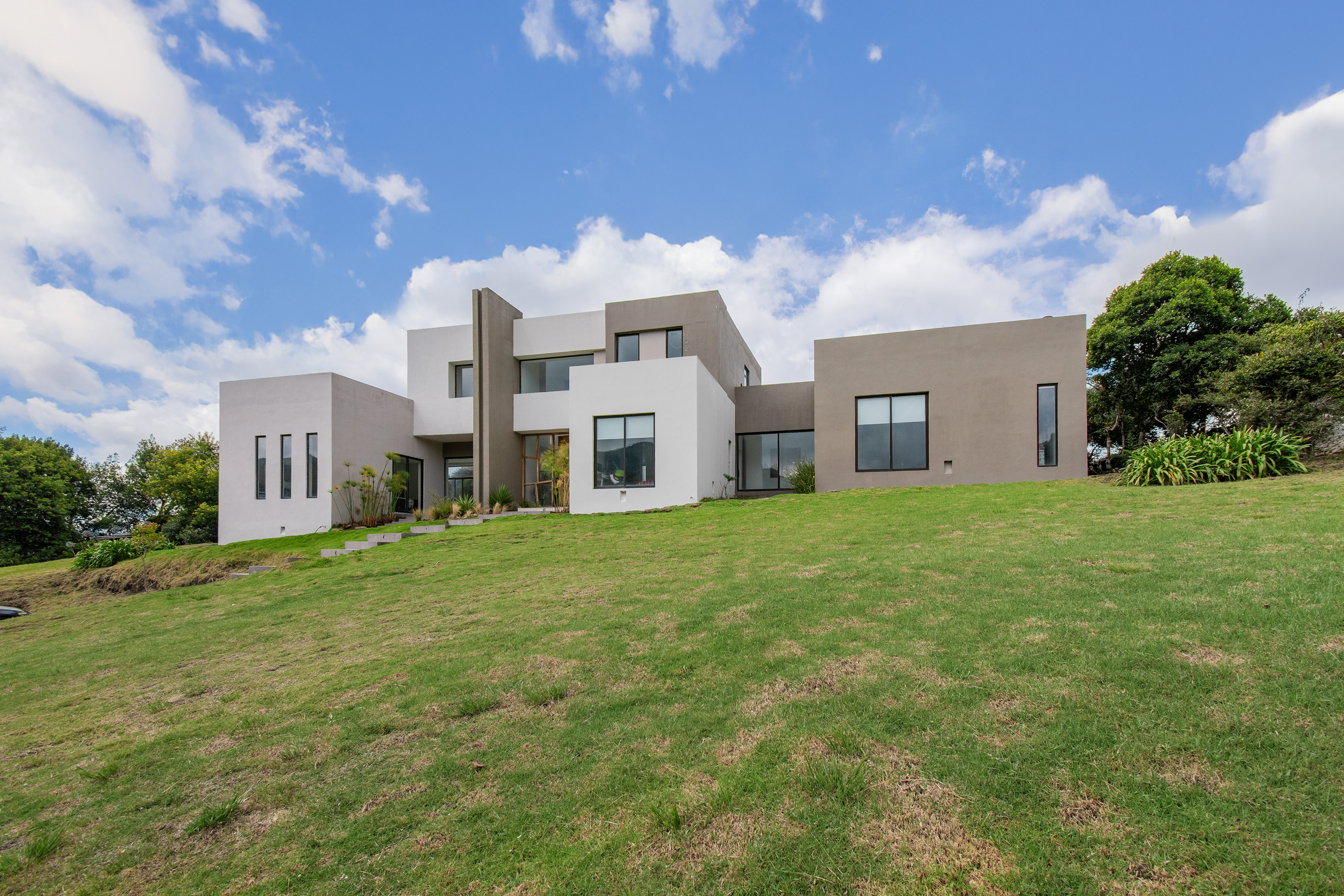 Moderna casa para arriendo en Chía