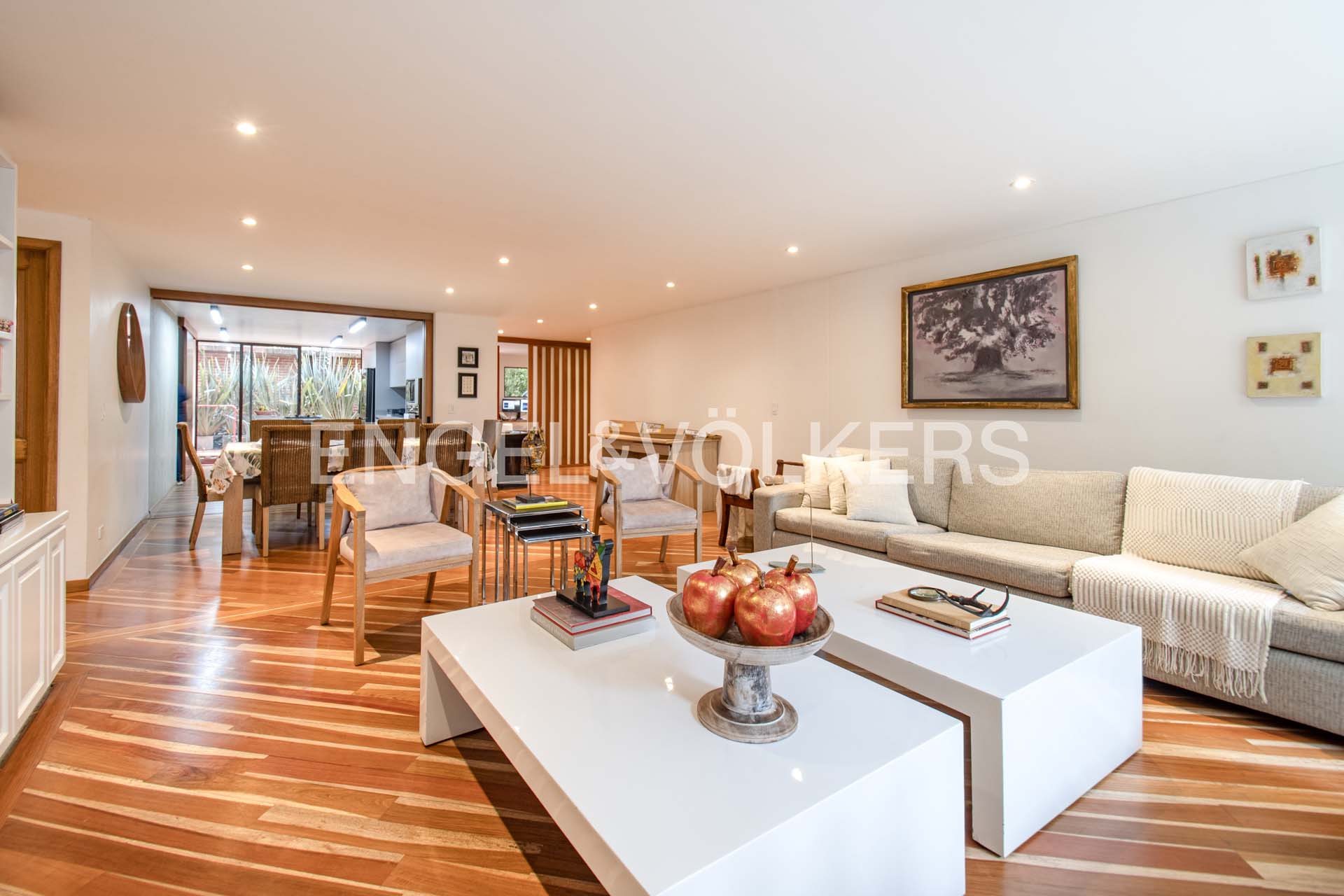 Apartamento con terraza para venta en Chicó Navarra