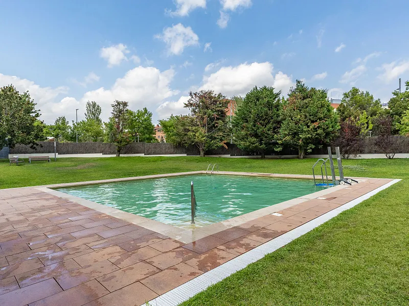 ¡ESPECTACULAR I EXCLUSIU PIS +PK + TRASTER + PÀDEL + PISCINA!