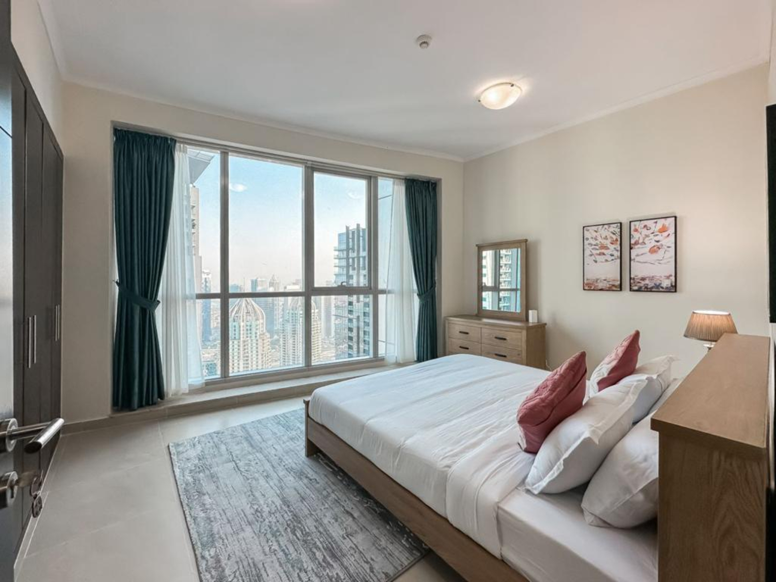 Luxury Interiors | High Floor | Views