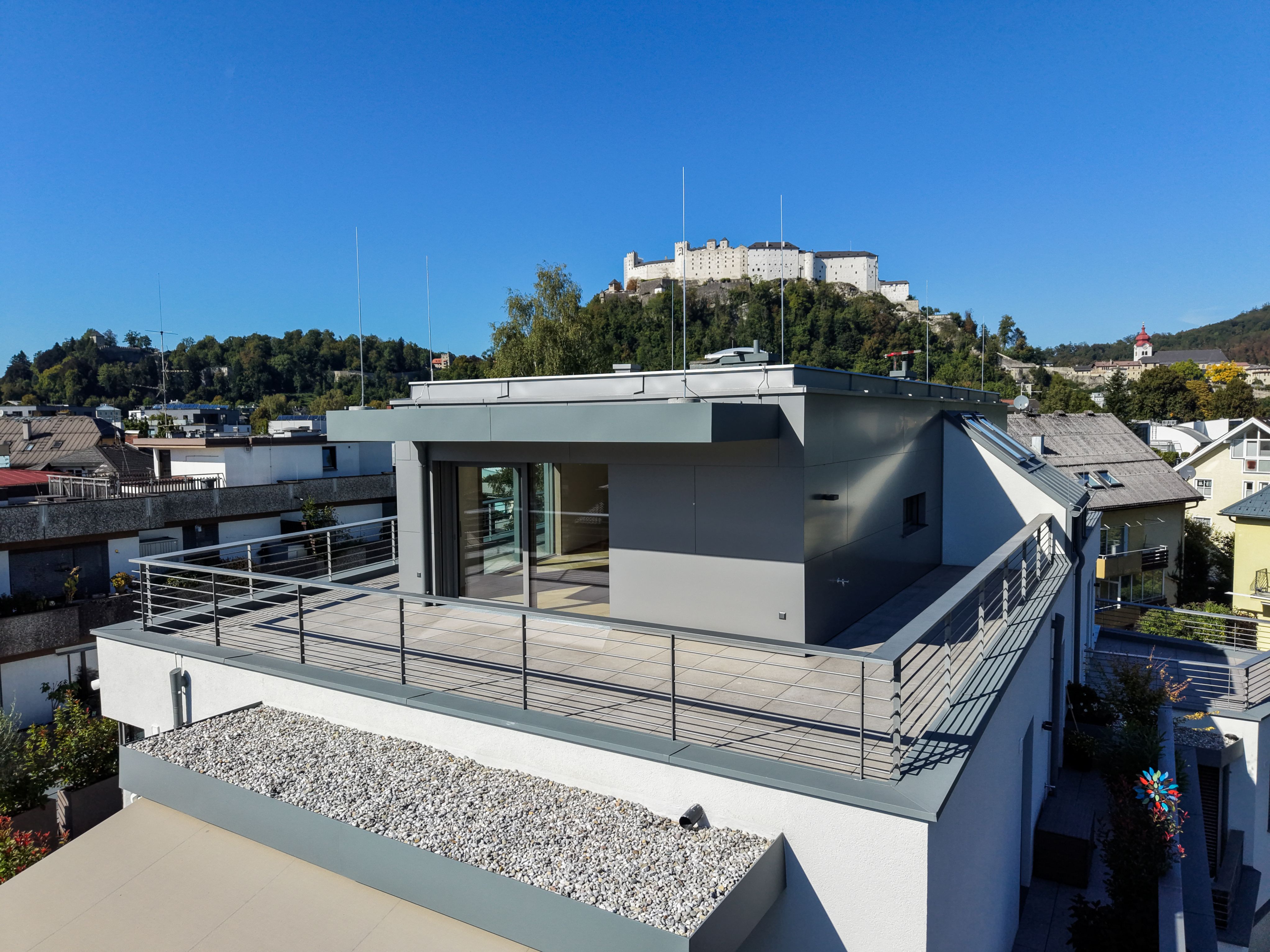FIRST OCCUPANCY: Exclusive penthouse in a prime location in Salzburg, with XL rooftop terrace and breathtaking views of the fortress and mountains