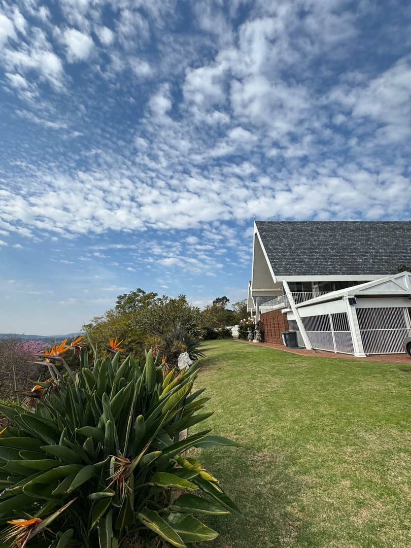 Luxury Family Home with Spectacular Views in Prestigious Pierneef Ridge