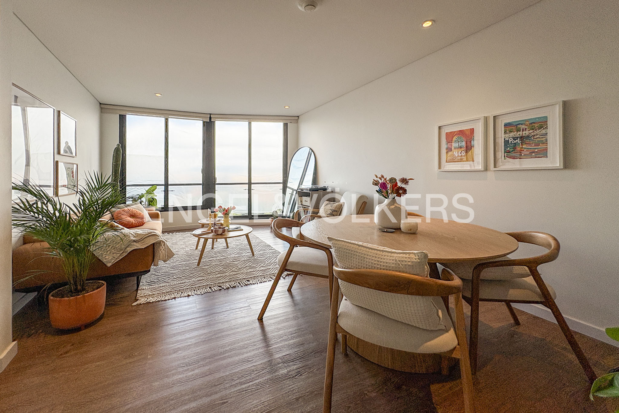 Moderno apartamento con vista para venta en Santa Bibiana