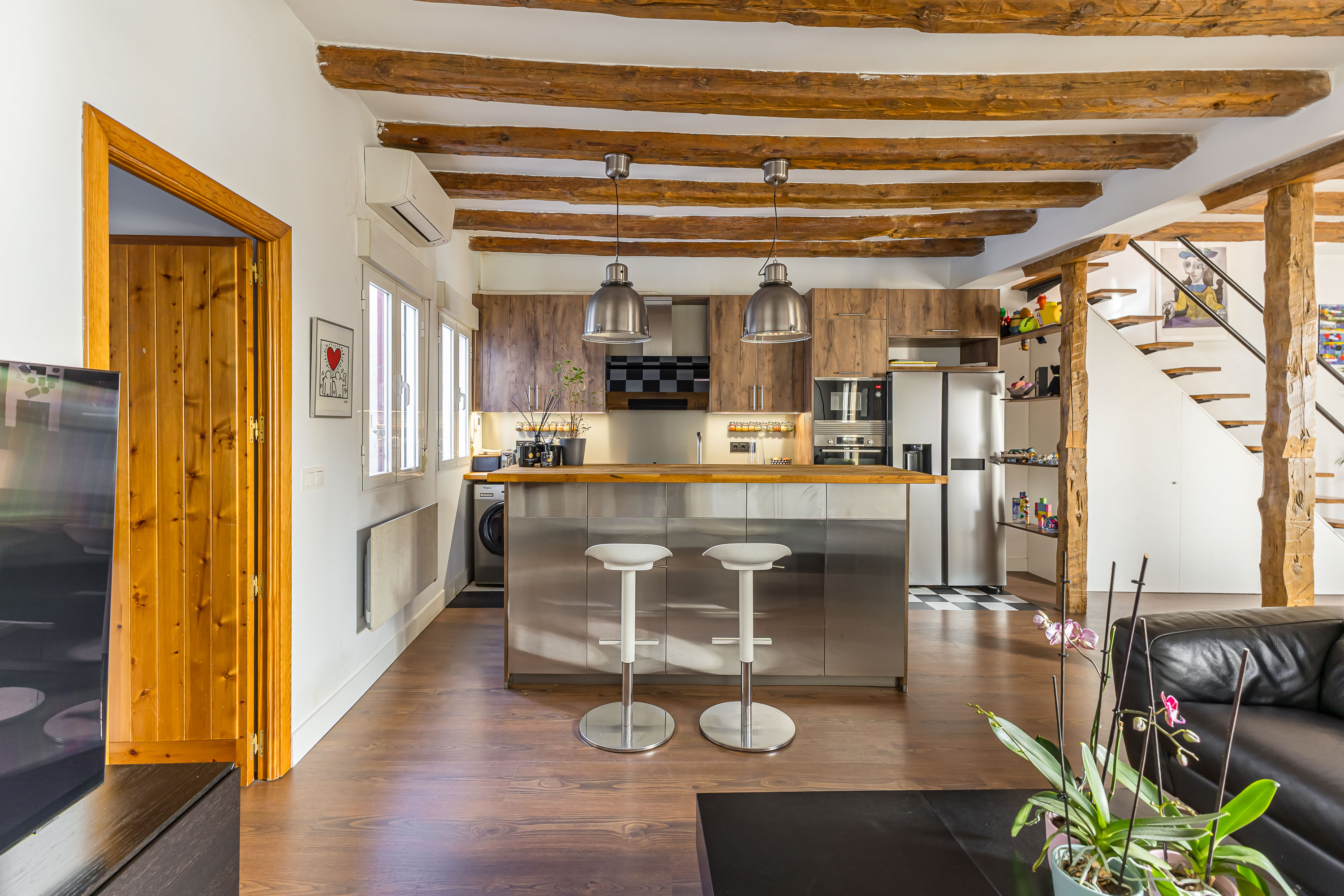 Magnificent duplex with terrace in Justicia