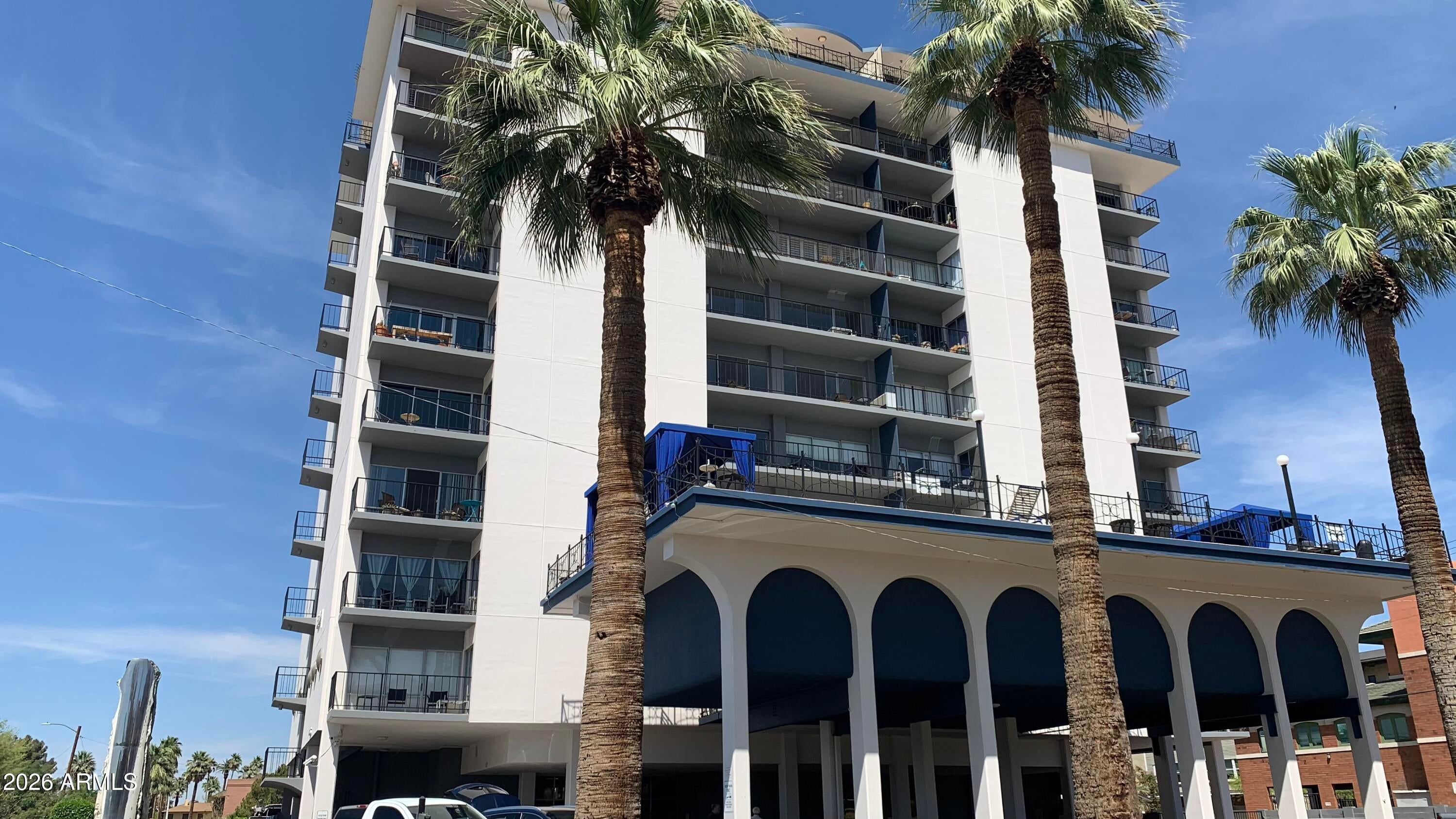 Discover Skyline Views from Your Downtown Sanctuary