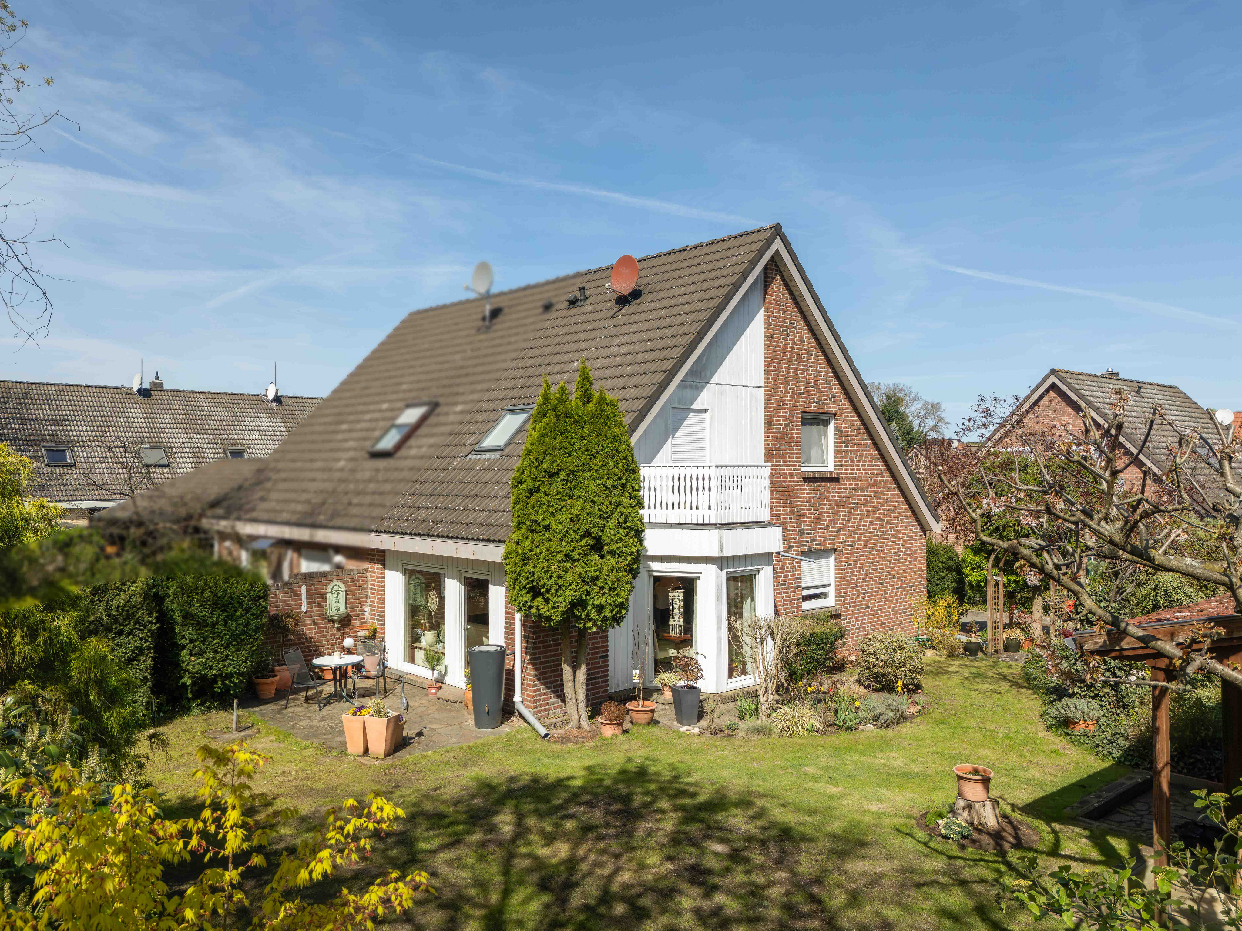 Vermietete Doppelhaushälfte mit Garten nahe des Seddiner Sees