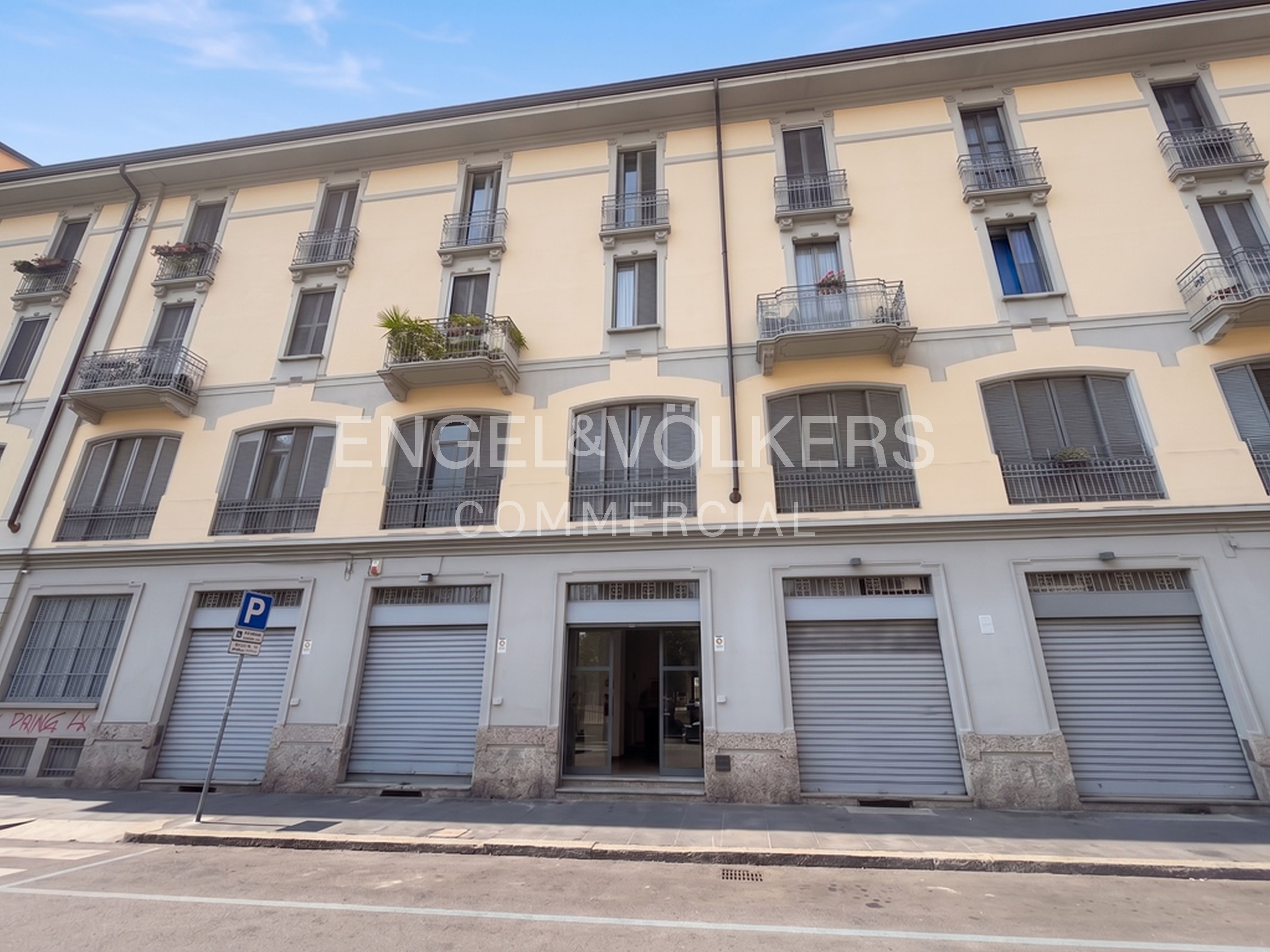Ufficio Showroom in vendita a Milano - Porta Romana