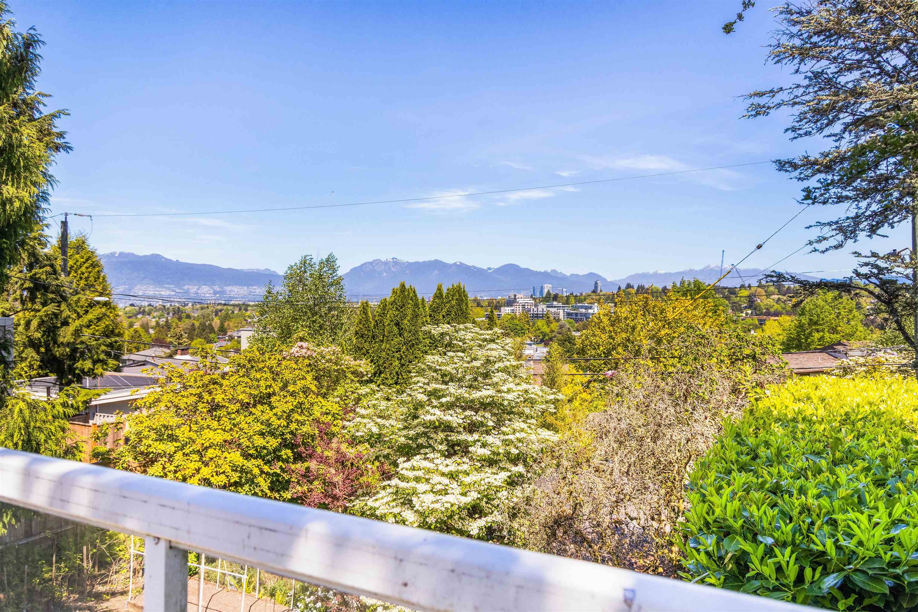 Iconic City & Mountain Views on a Rare 50 x 130 ft Lot