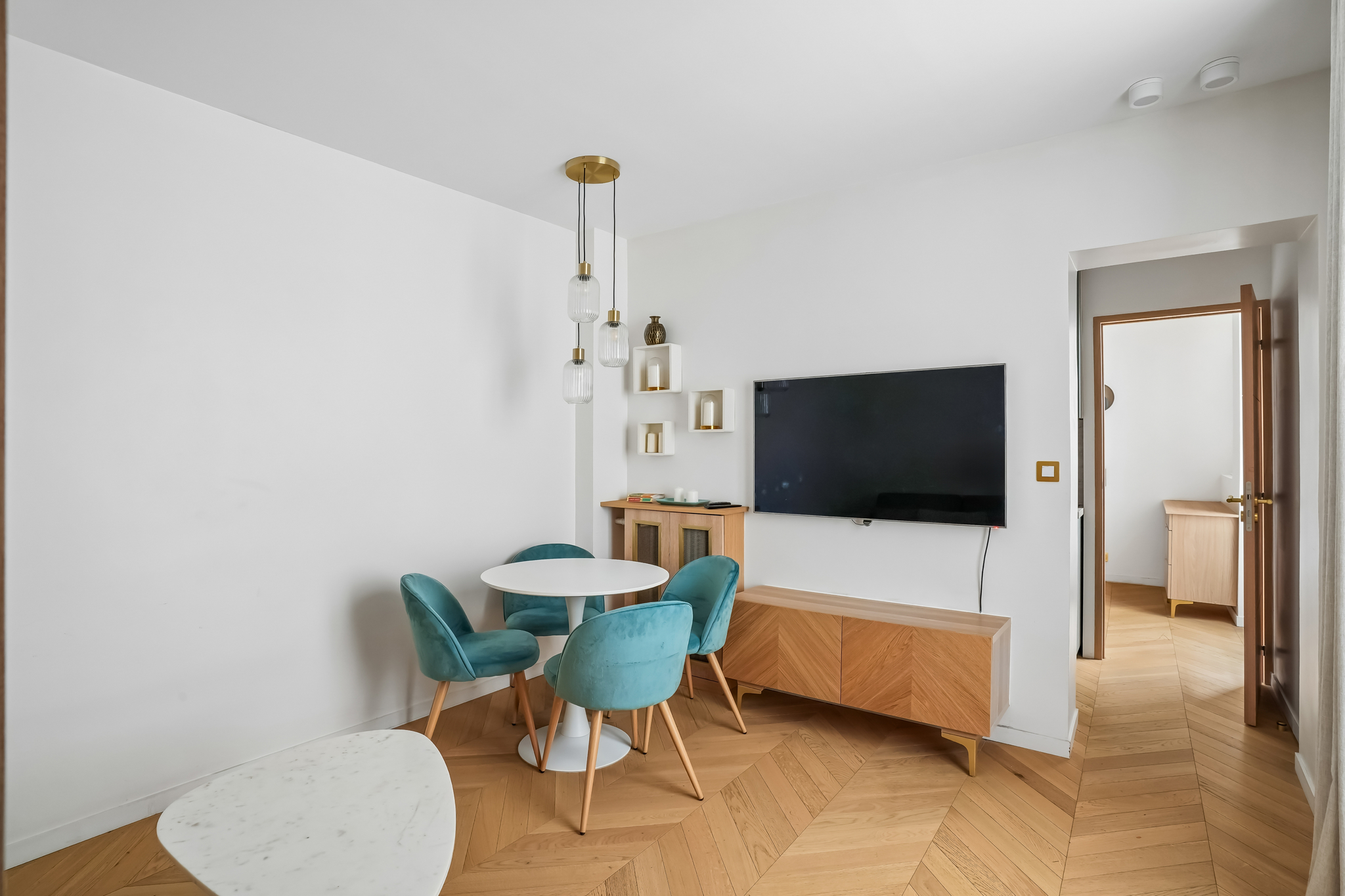 Gros Caillou – Renovierte 2-Zimmer-Wohnung