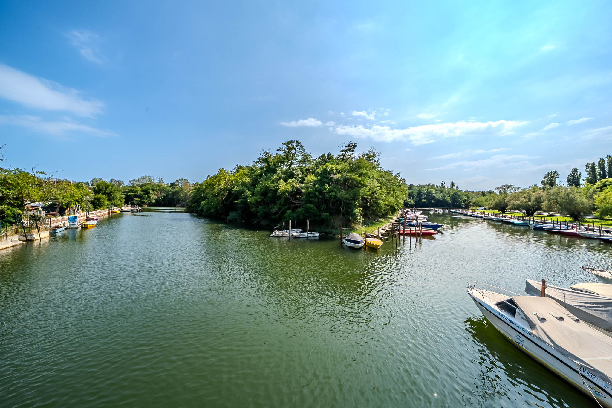 A peaceful haven among the sea, lagoon, and pristine nature of Alberoni
