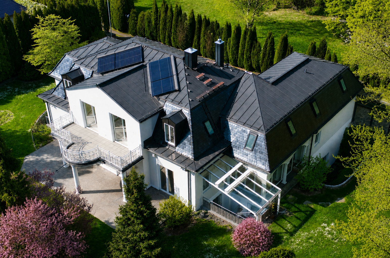 Großzügige Villa auf seltenem Grundstück in Grünwald