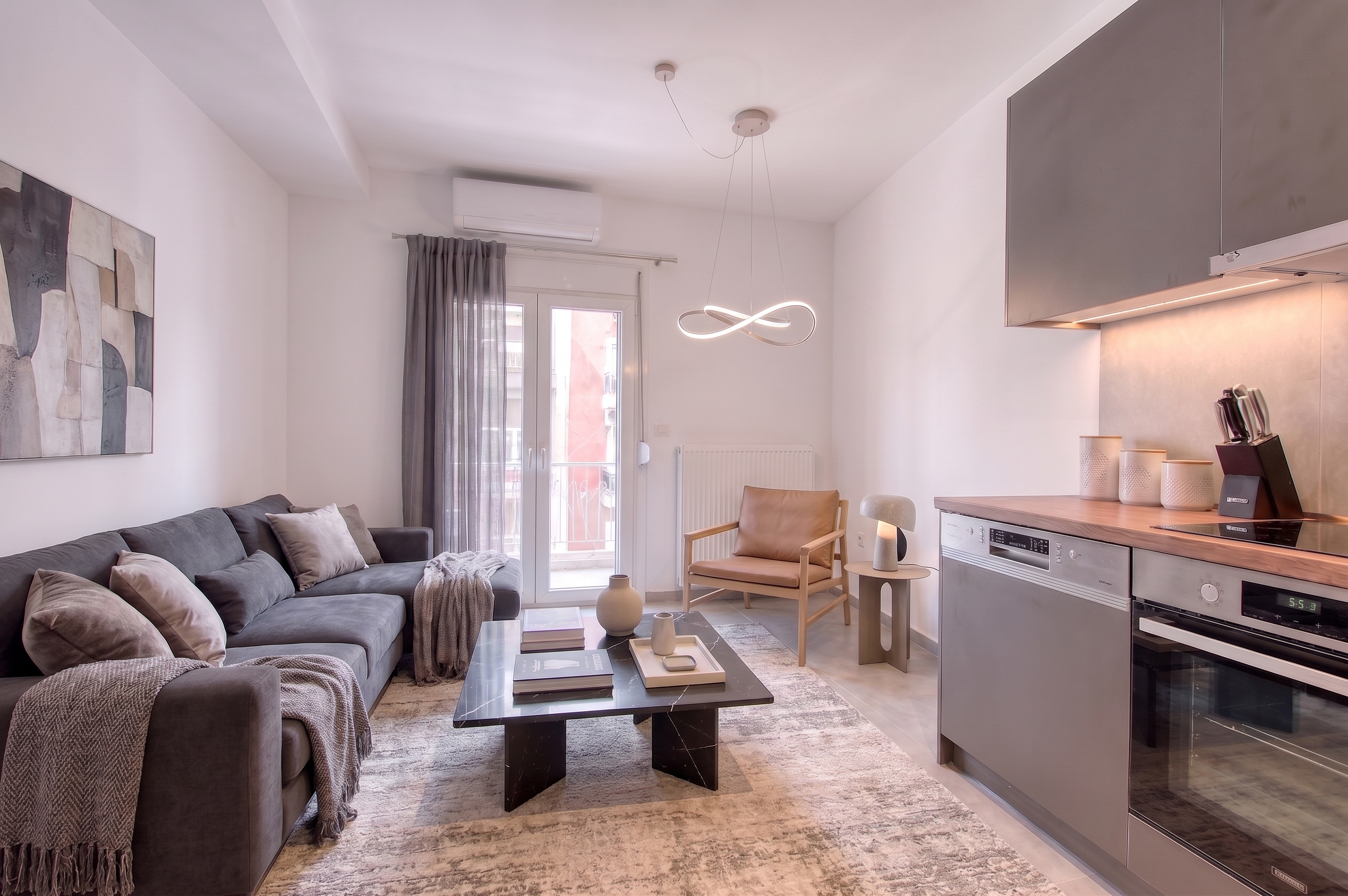 Renovated apartment with park view on Kassandrou