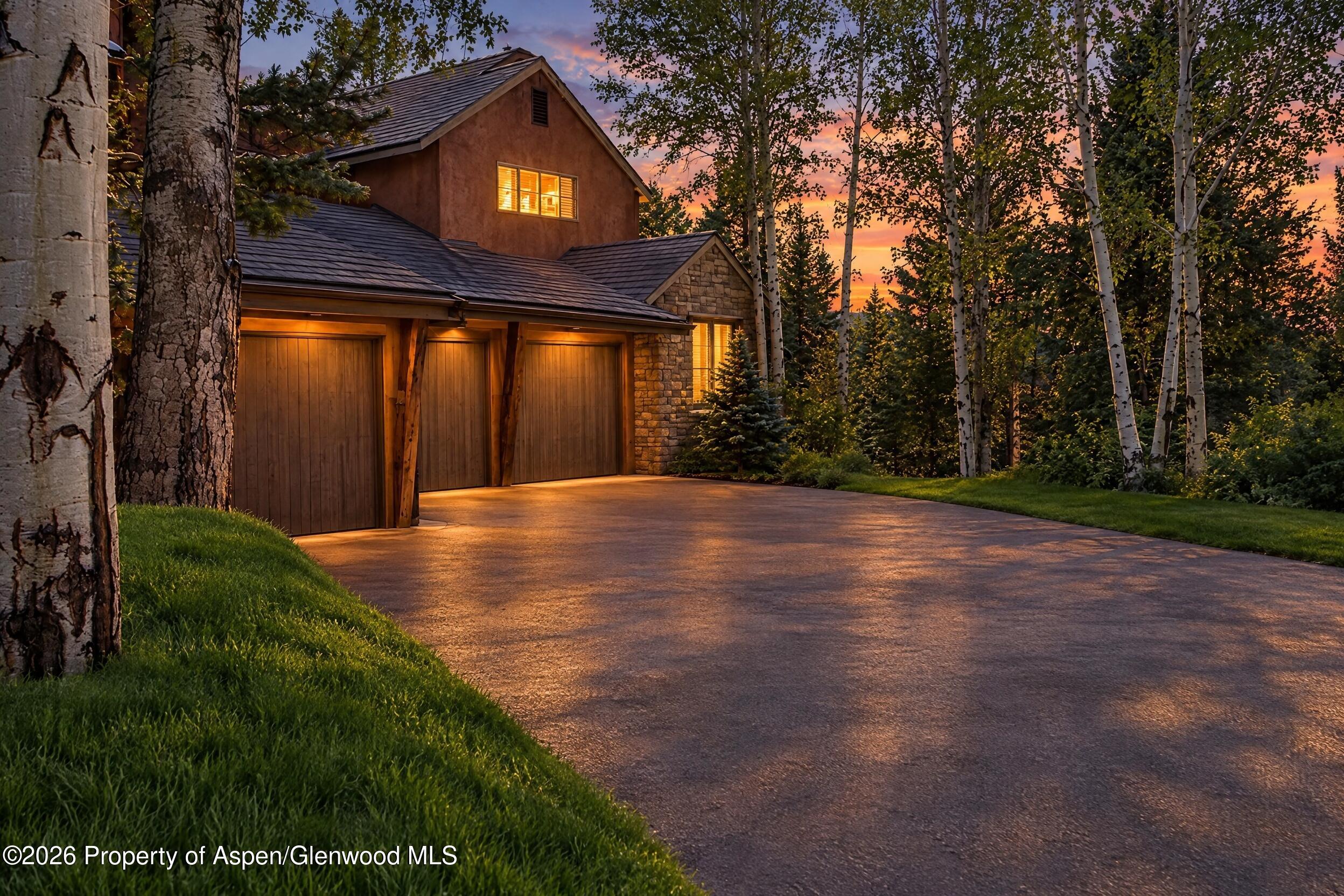 Private End-Unit with Sopris Views