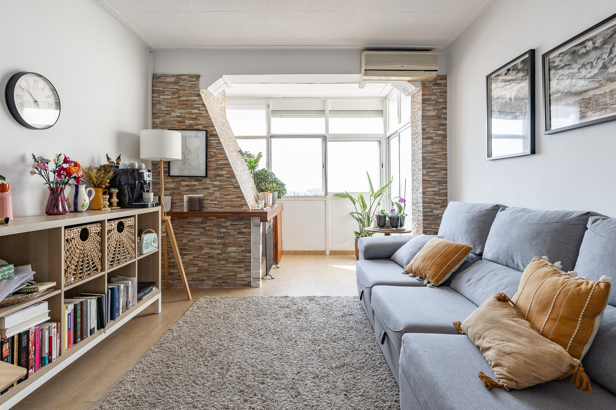 Bright penthouse in downtown Castellar del Vallès