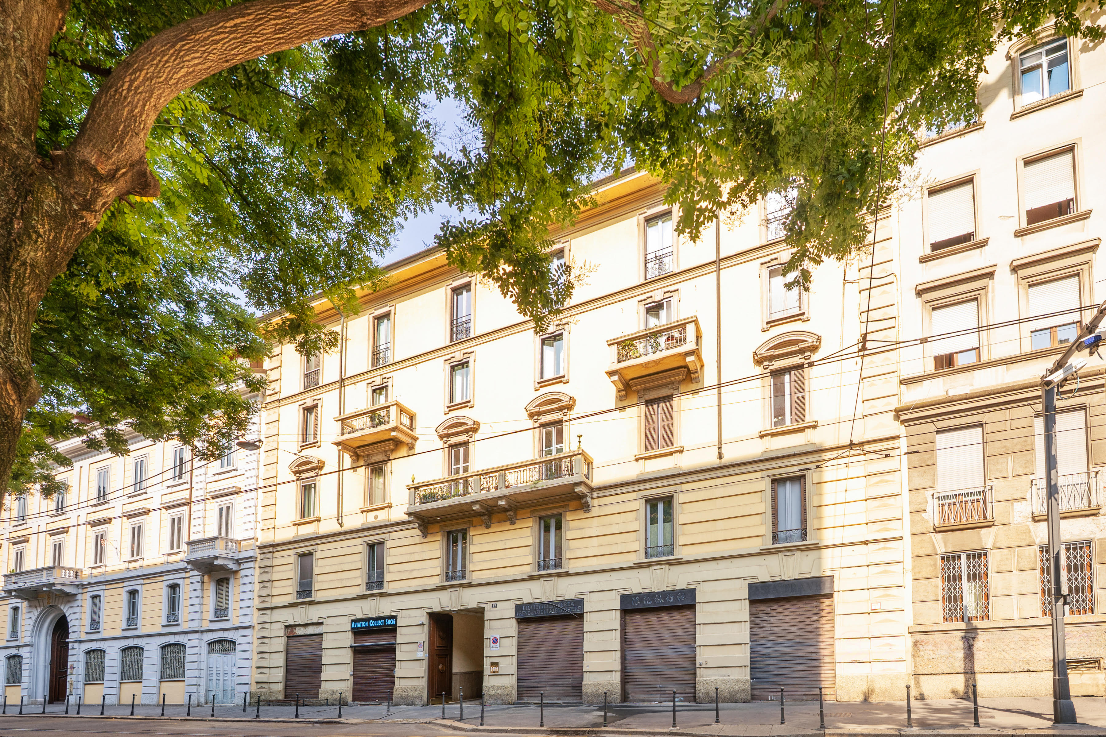 Elegant 3-room apartment on Viale Montello