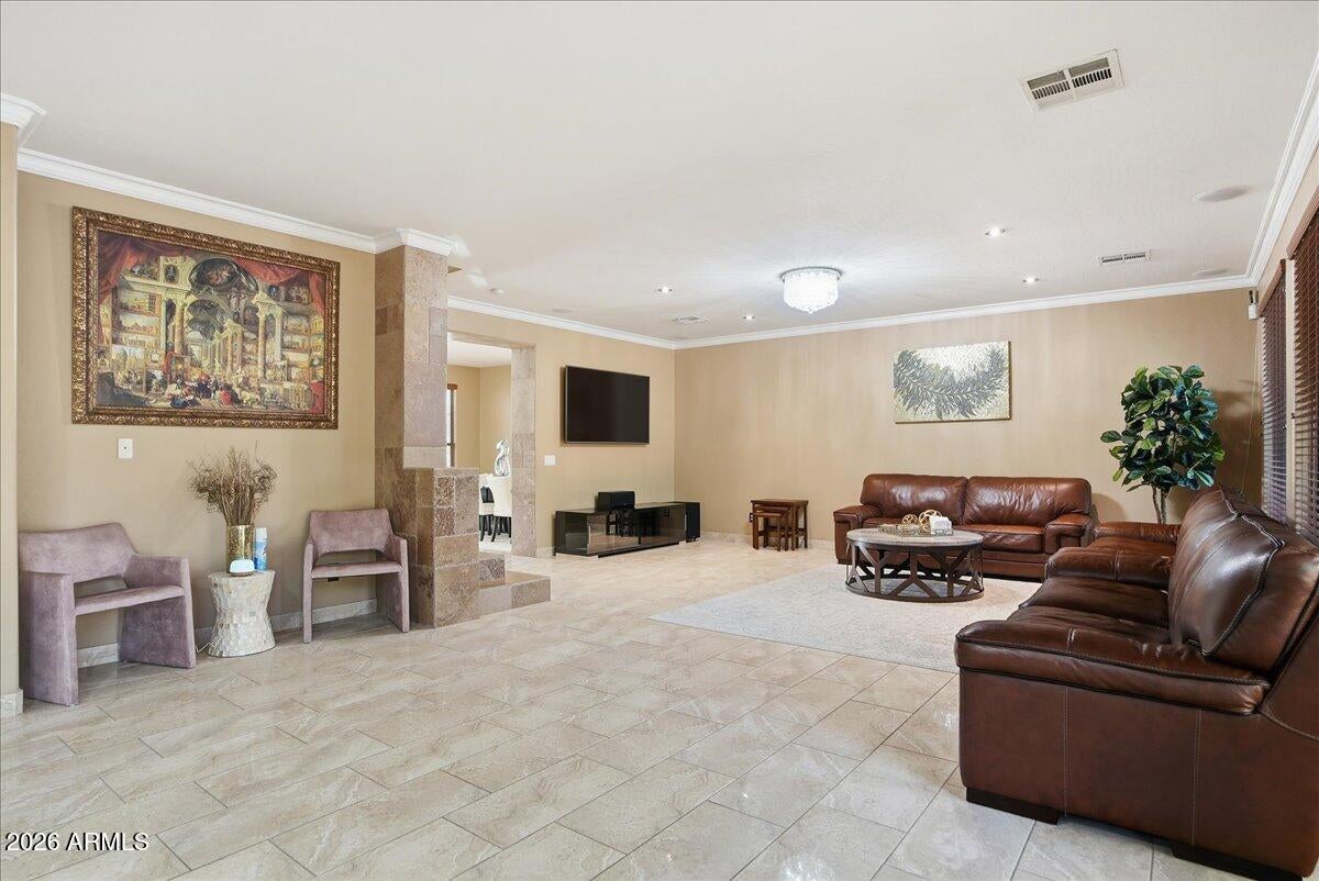Stunning Upgraded Phoenix Home with Pool & Mountain Views