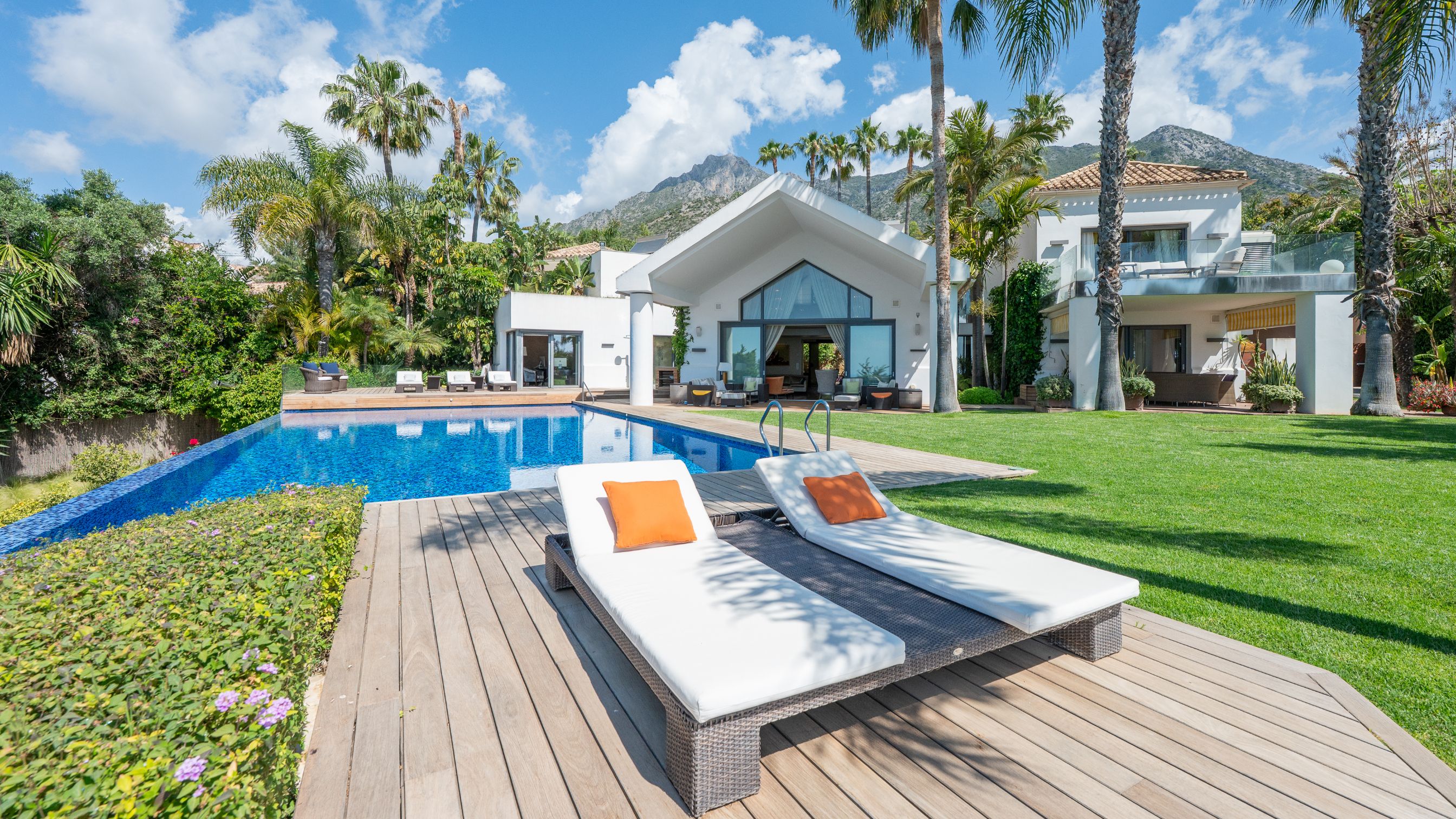 Außergewöhnliche Villa mit einem der besten Meerblicke in Sierra Blanca, Goldene Meile von Marbella