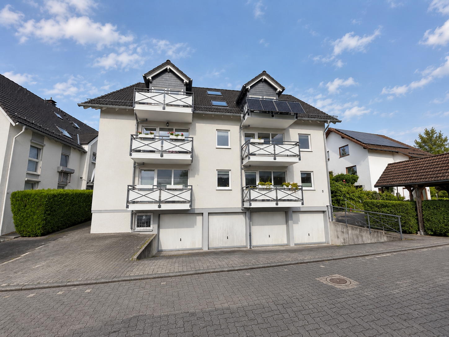 Modernisierte 3-Zimmer-Wohnung in zentraler Lage
