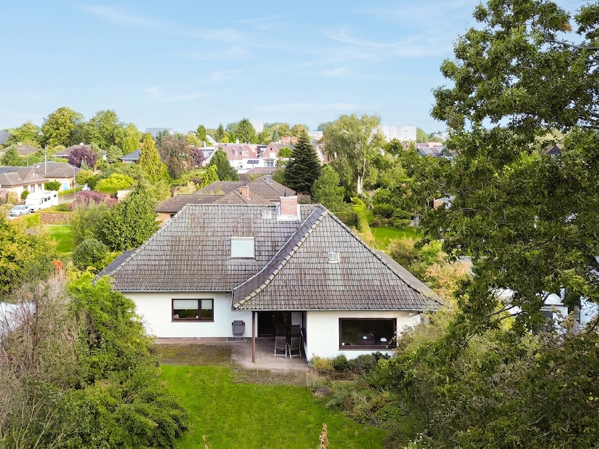 Großzügiges Nordhaus-Fertighaus in ruhiger Sackgassenlage in  Bad Oldesloe