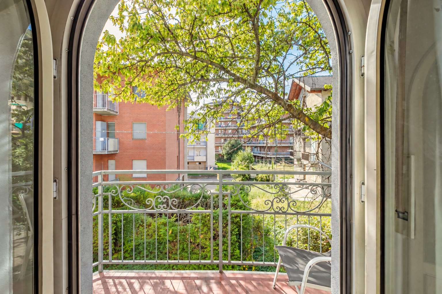 In the heart of Aosta, the warmth of a home to live in