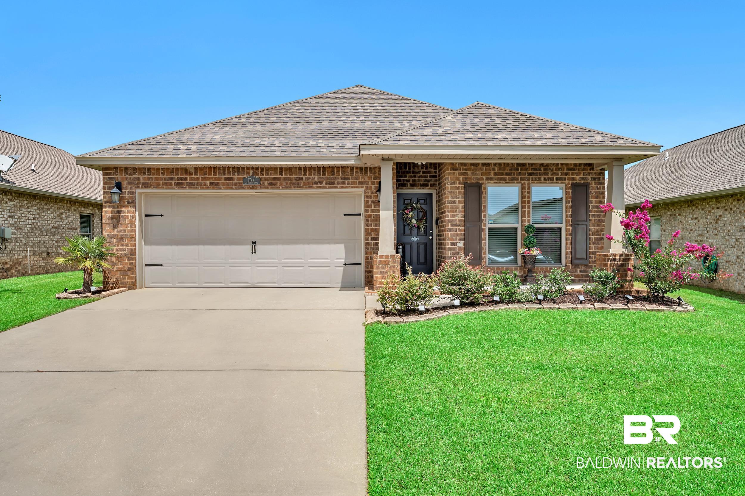Move-In Ready with a New Gold Fortified Roof