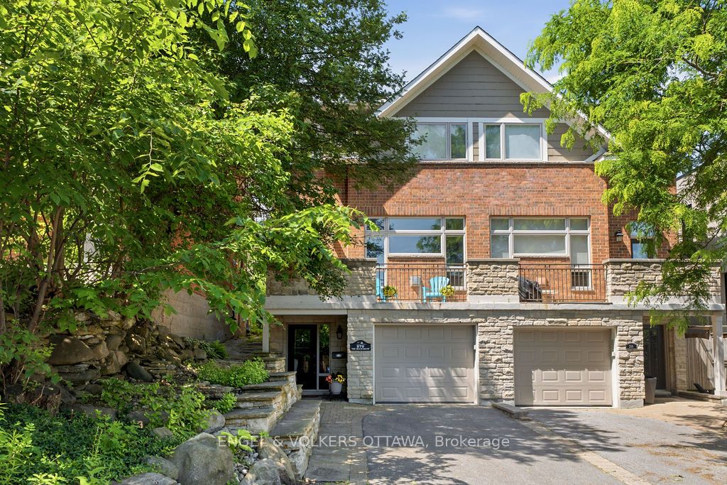 270 Royal Avenue, Westboro Beach