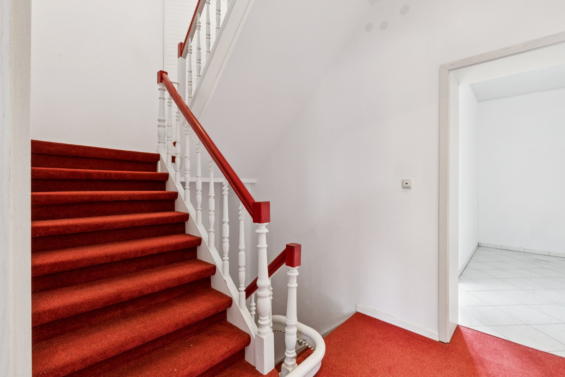 Spacious townhouse needing renovation in a central location