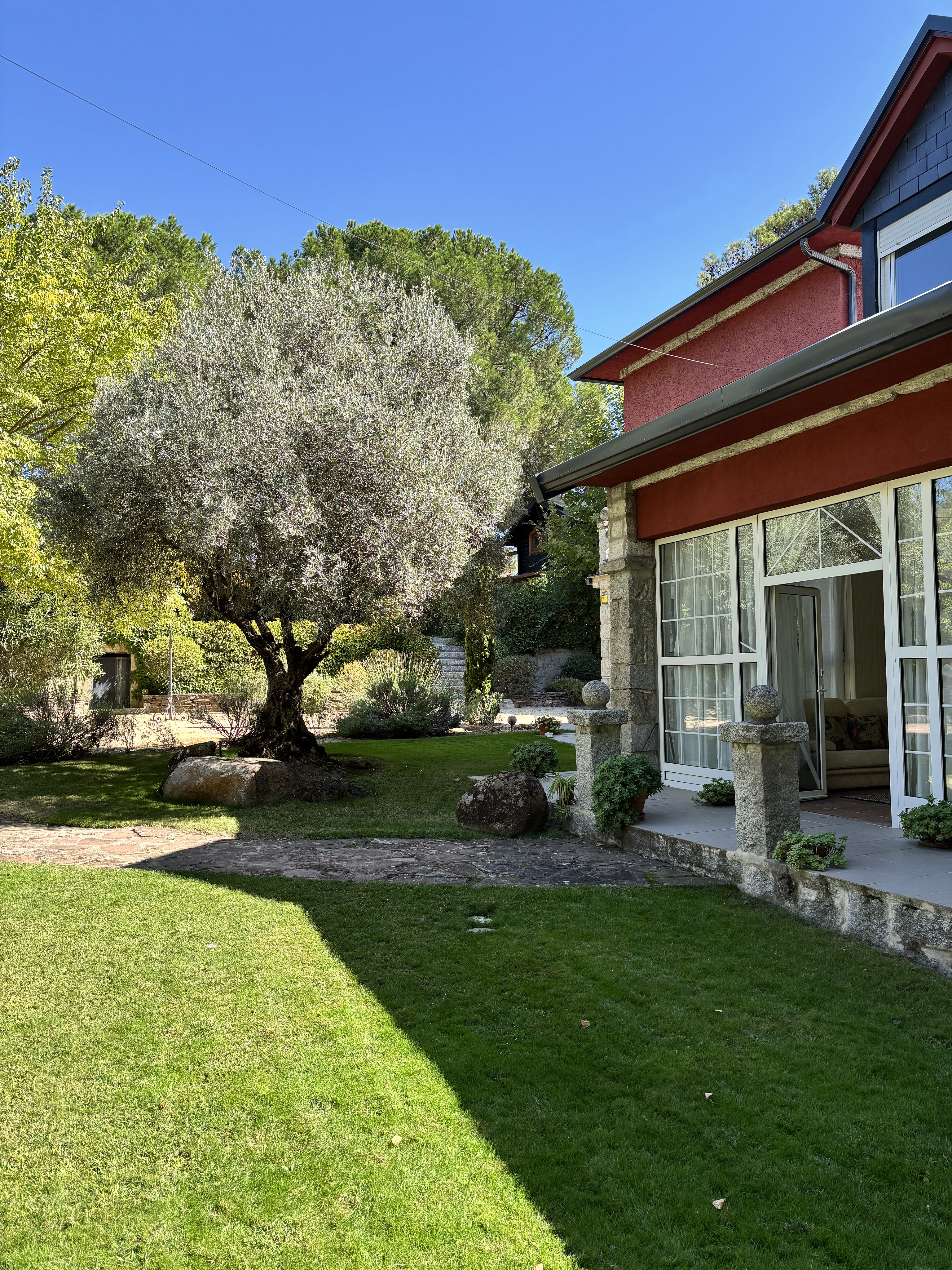 Luxury & Soul. Exclusive Chalet in Collado Villalba