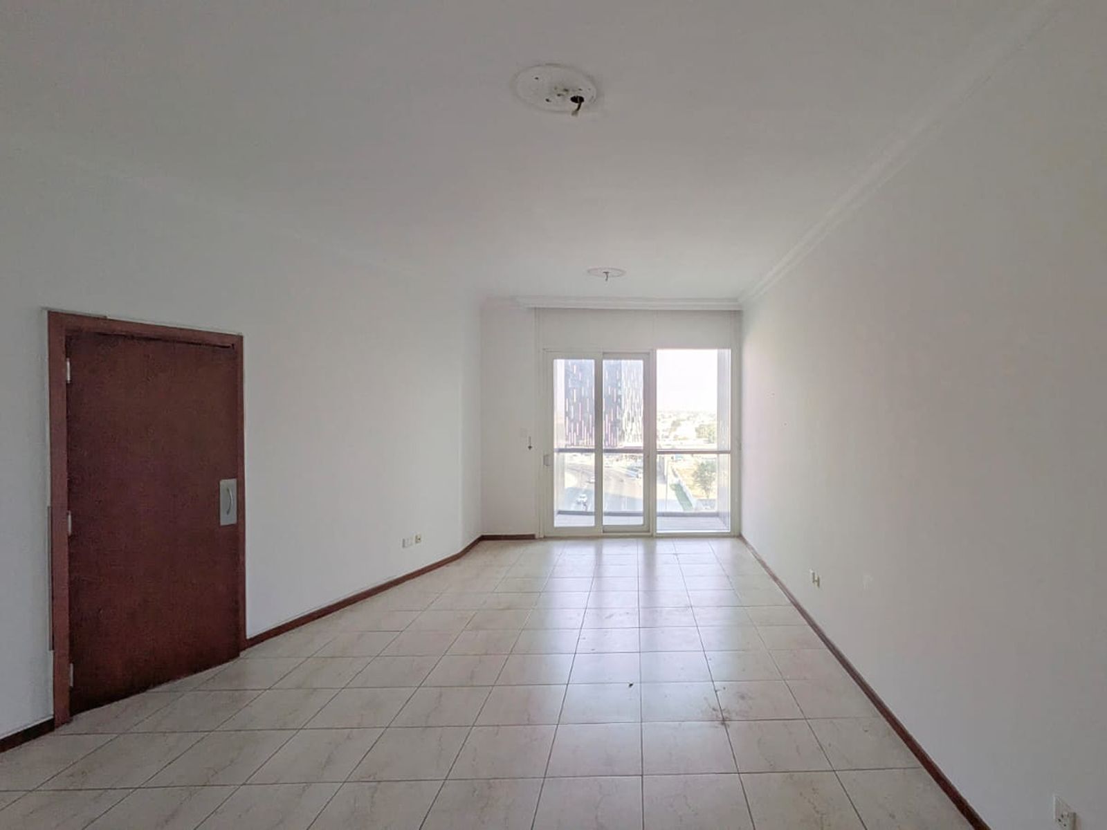 Low Floor | Meadows Views | Close to metro