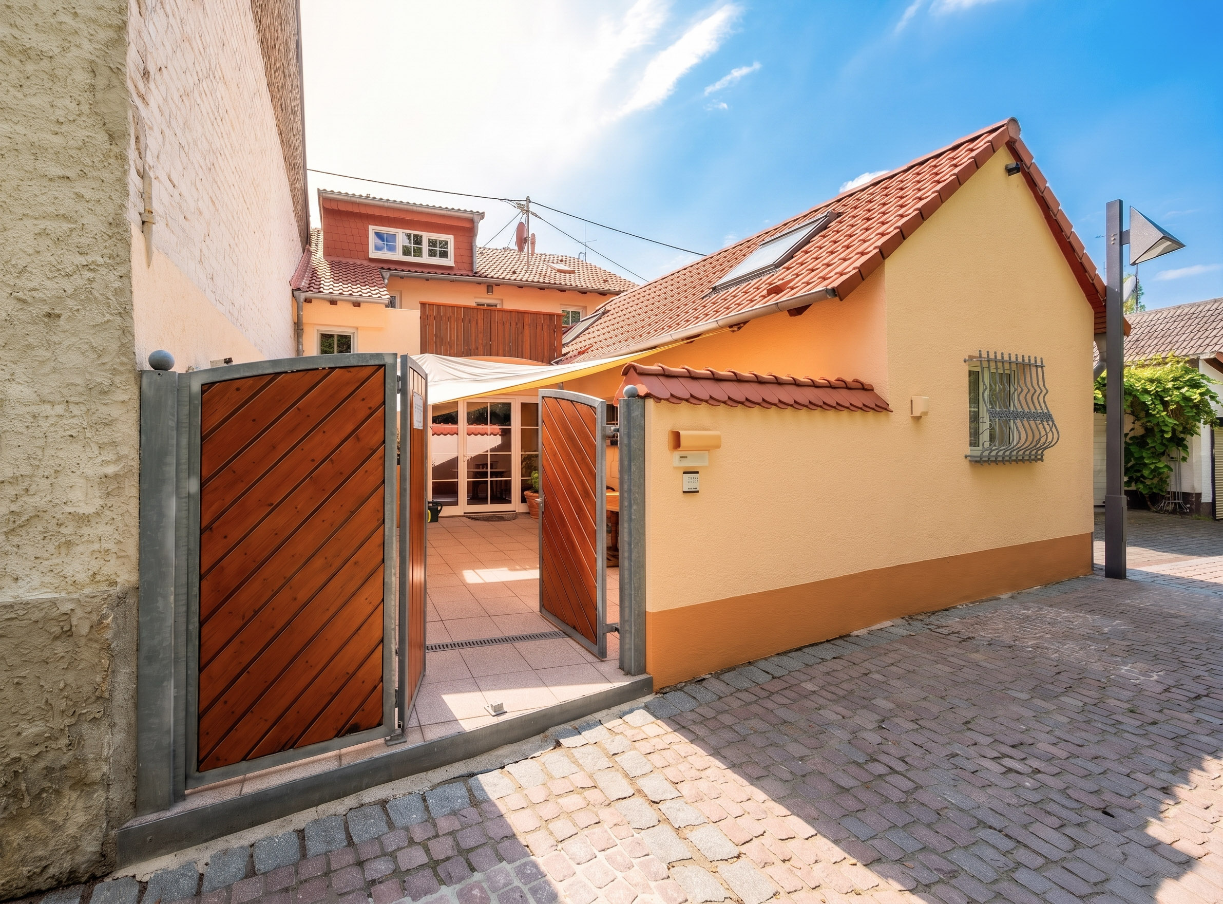 Flörsheim-Weilbach: Haus statt Wohnung – kompakt, privat und naturnah