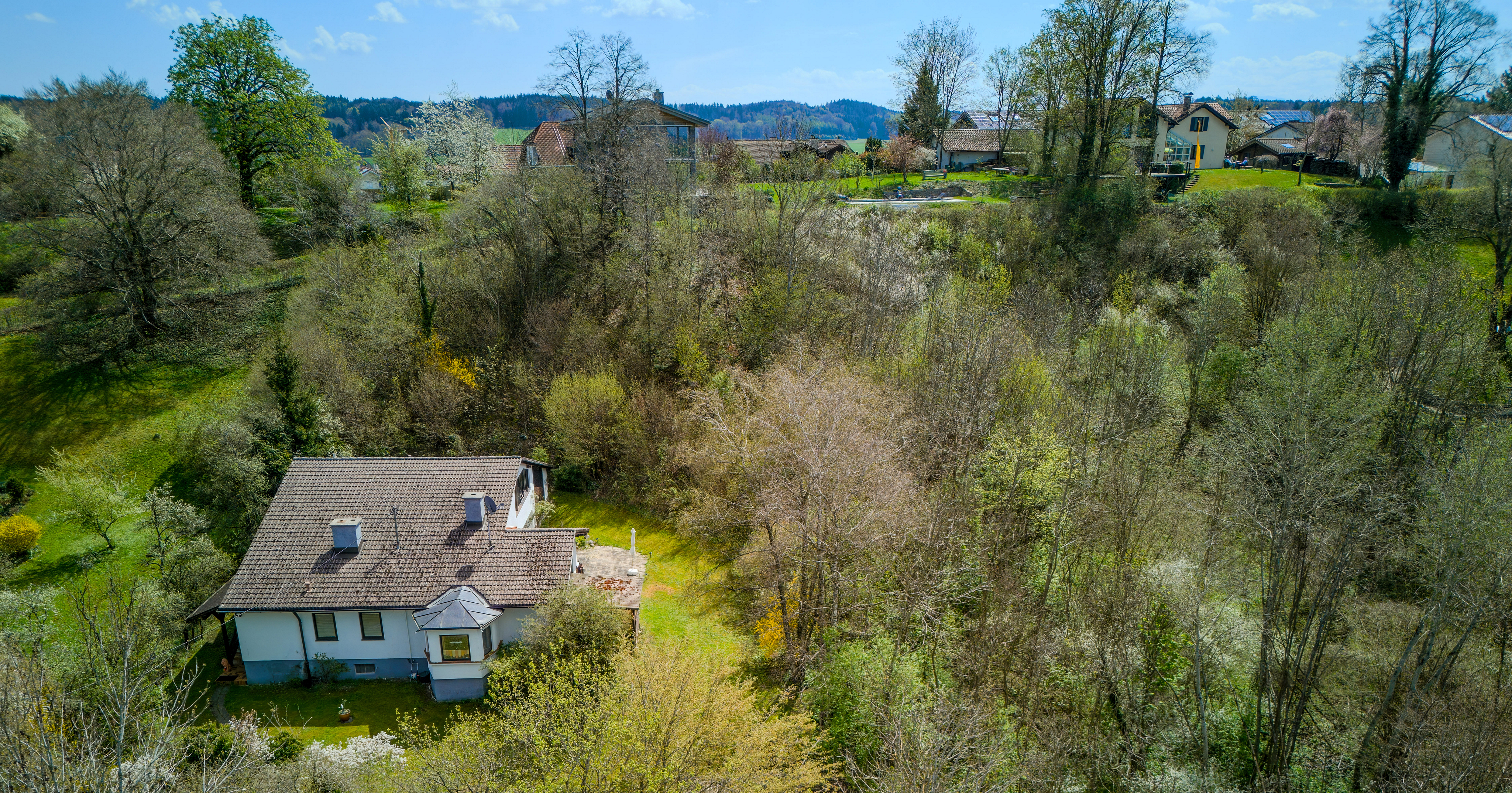 Großzügiges Mehrgenerationenhaus in ruhiger Lage mit viel Potenzial