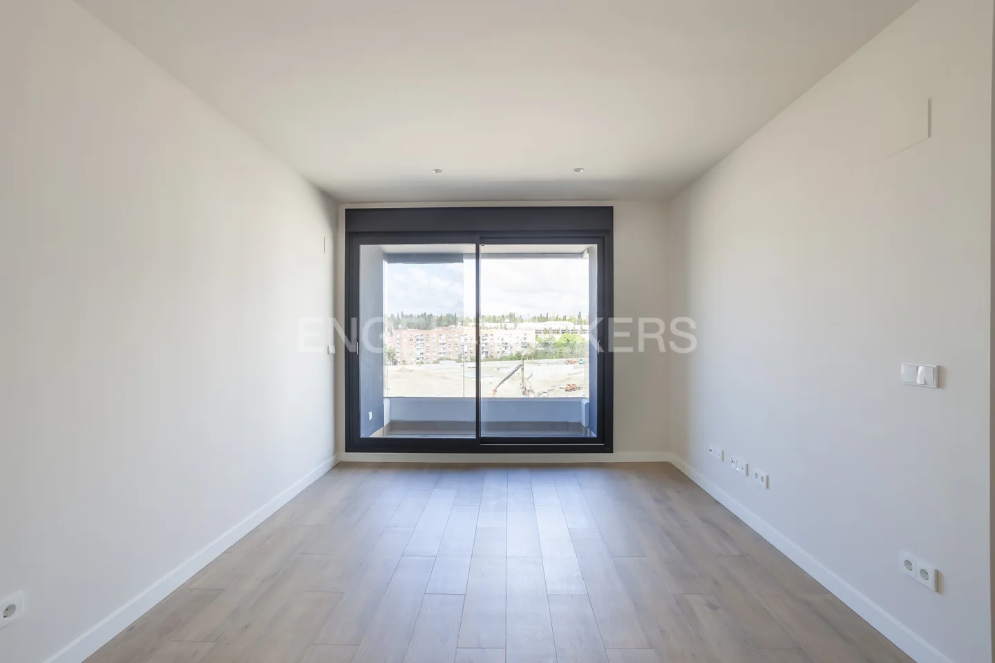 Brand New 2 Bedrooms Apartment in Madrid Río