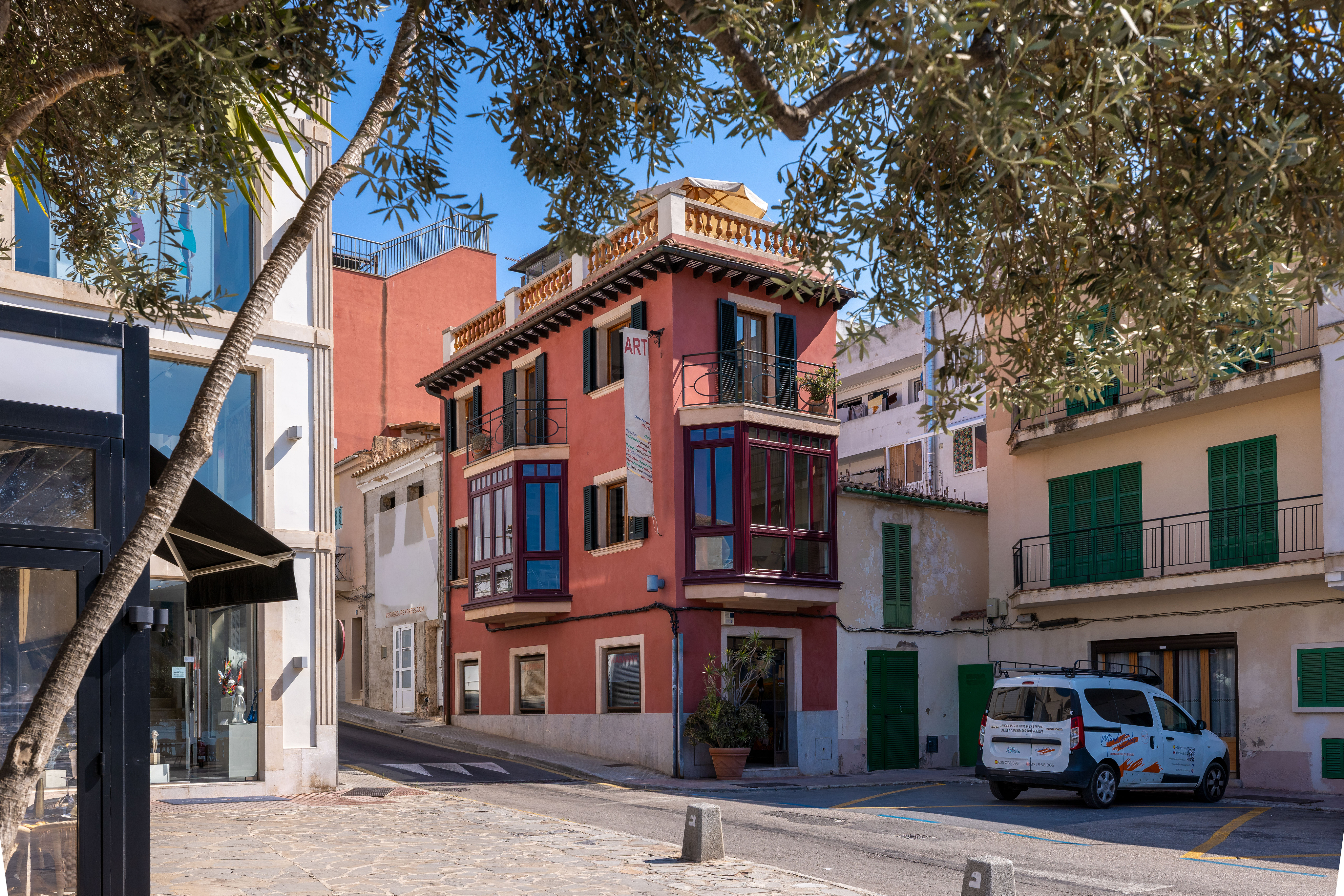 Unique townhouse in a prime harbourfront location in Port d’Andratx