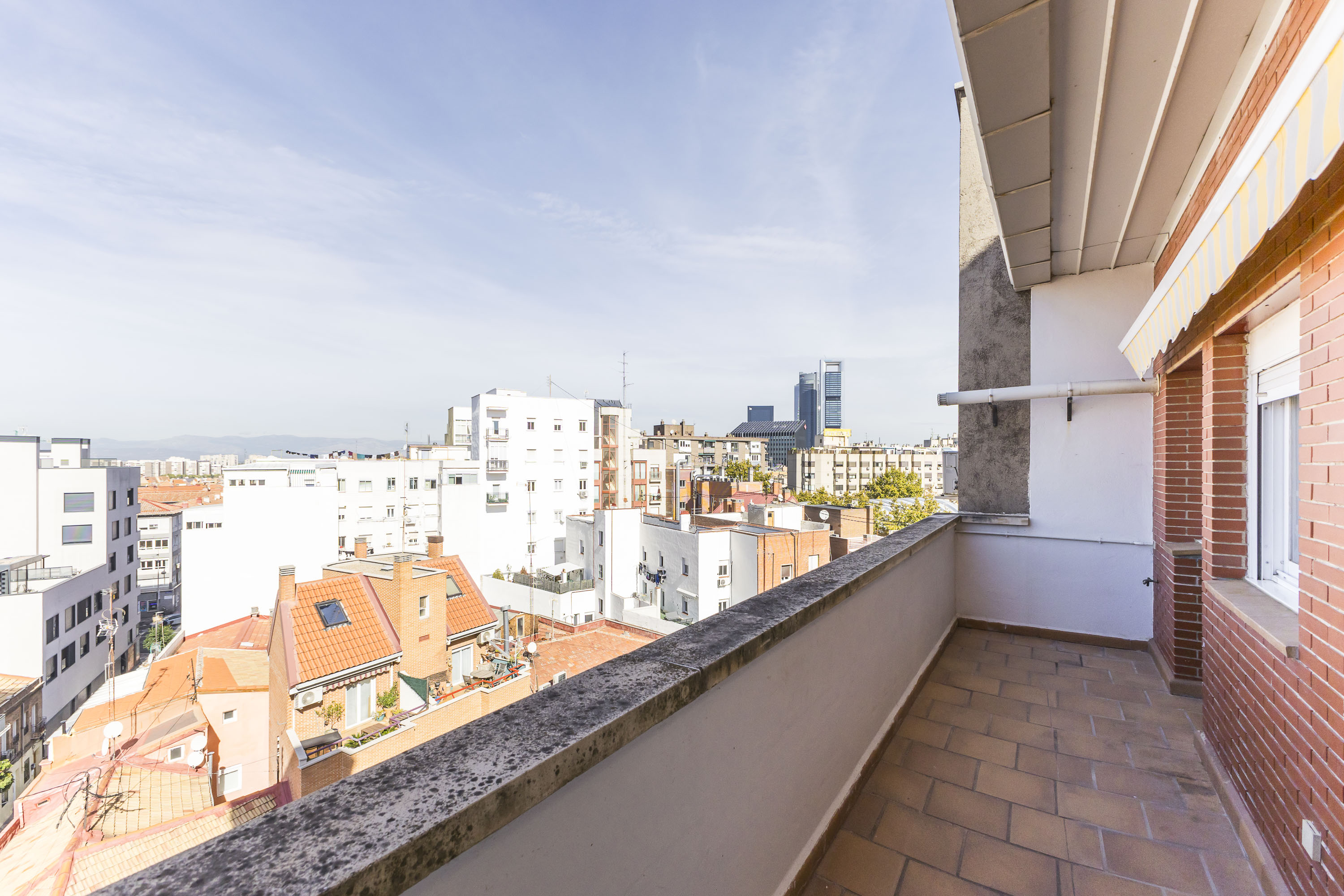 Spectacular triplex penthouse with two terraces and privileged views next to Paseo de la Castellana
