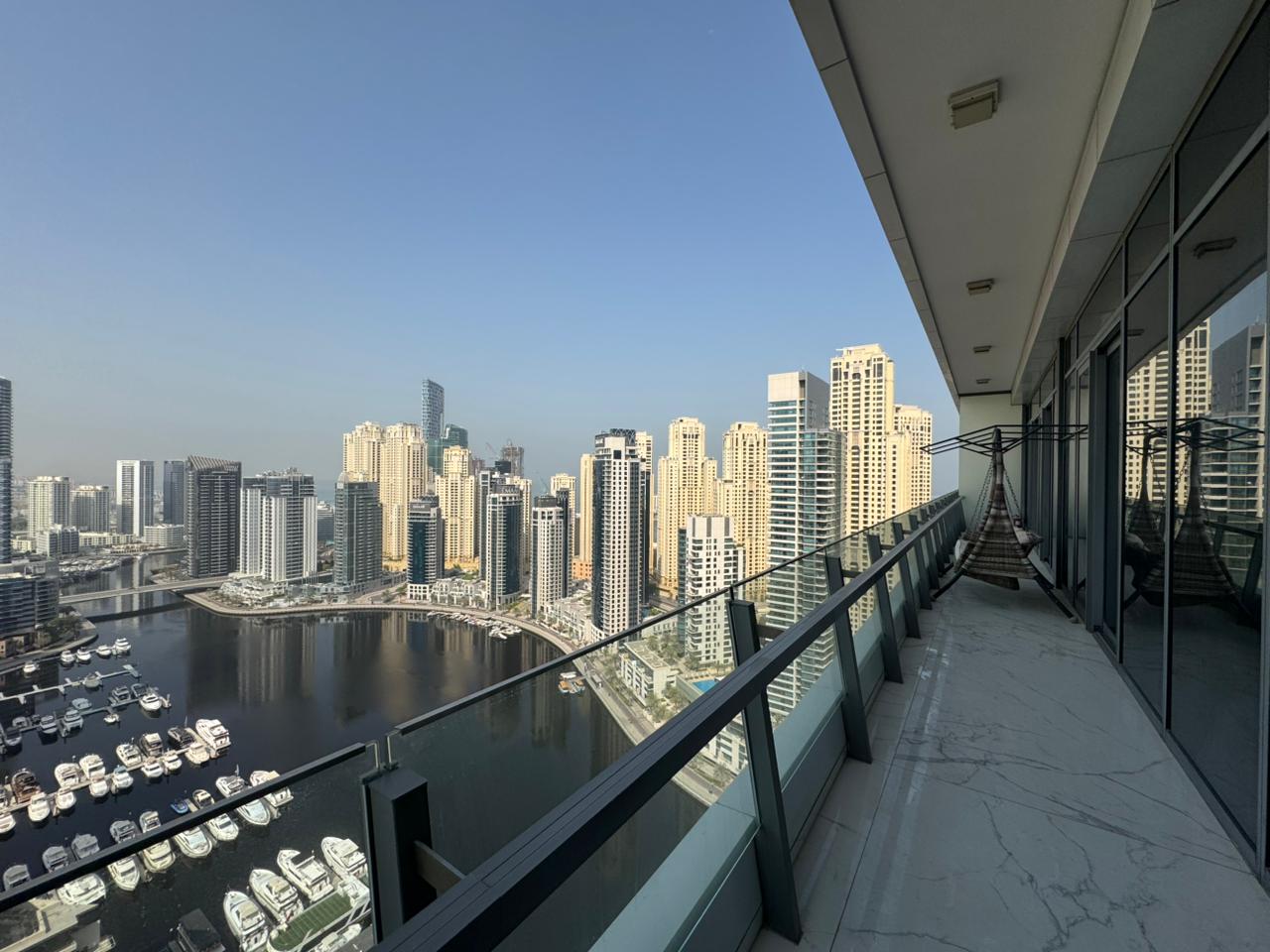 Marina View | Vacant | High Floor