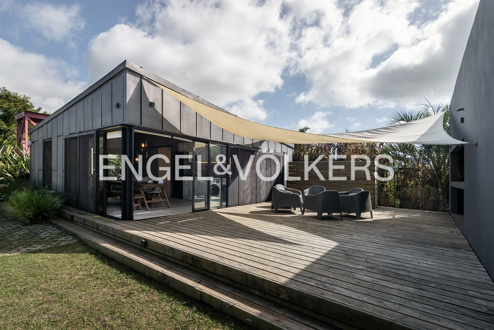 Pair of modern houses in downtown La Pedrera