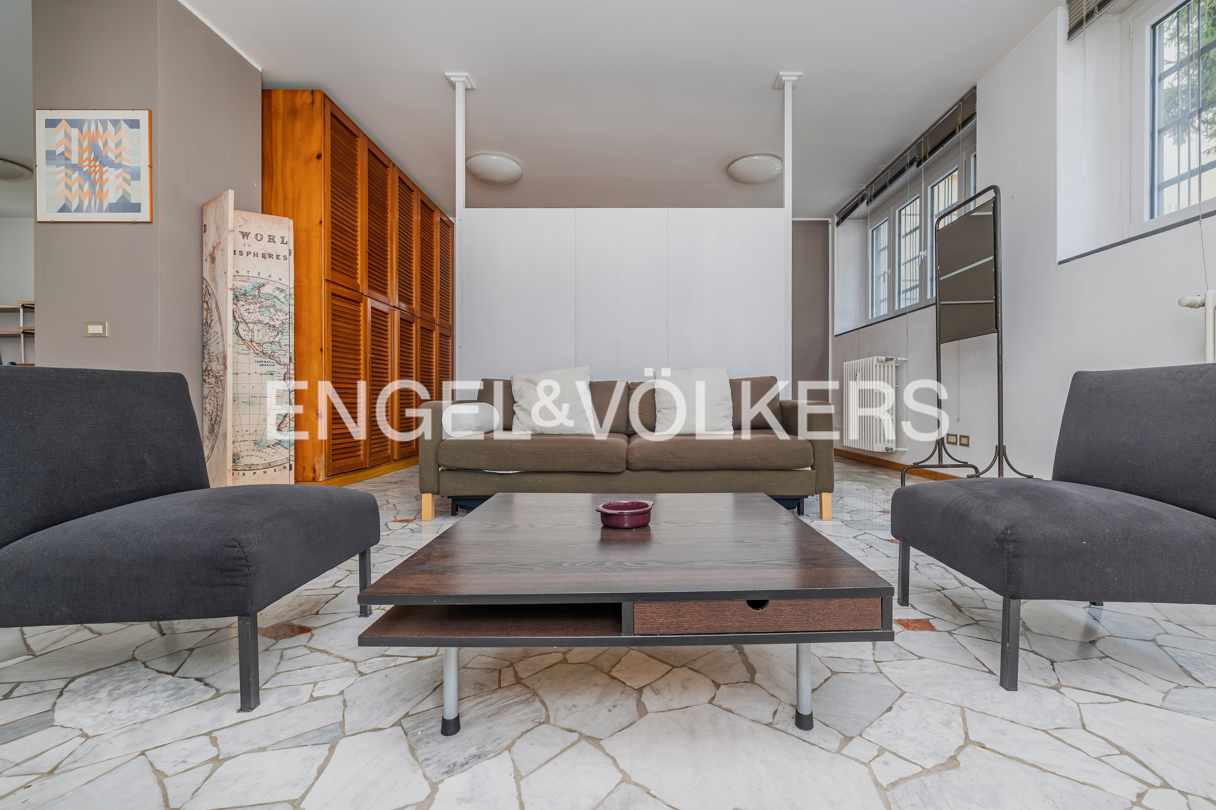 Bright and spacious loft in Bande Nere Area