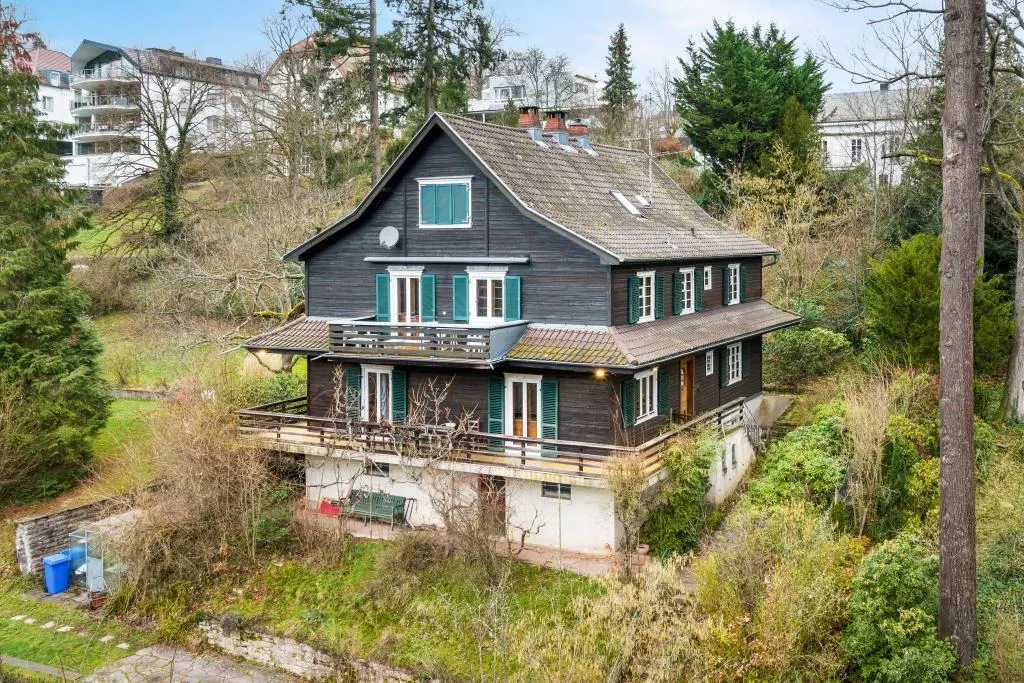 Einzigartiges Schwarzwaldhaus in Baden-Baden