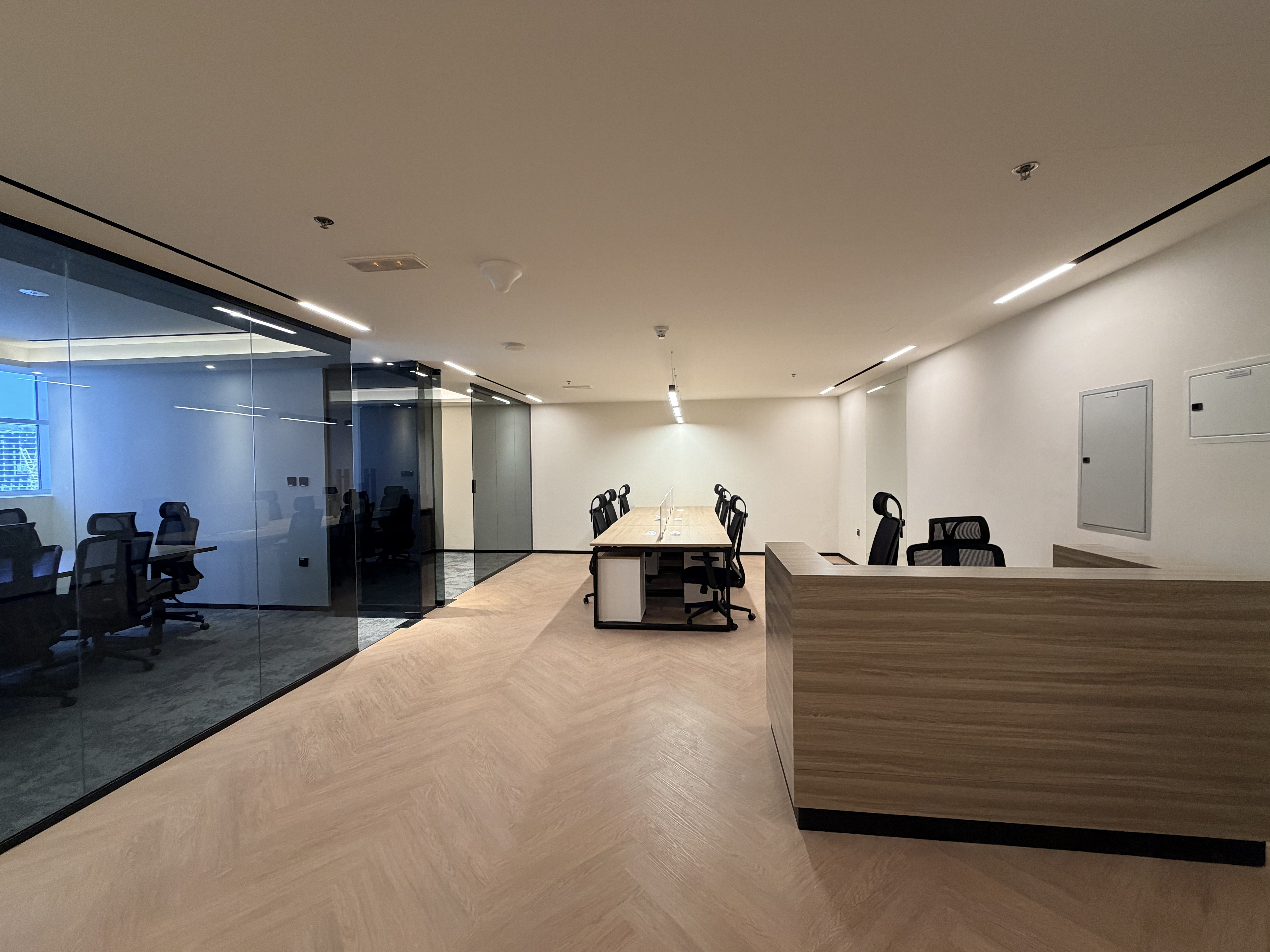 New | Fully Fitted | Premium Interior | Open View