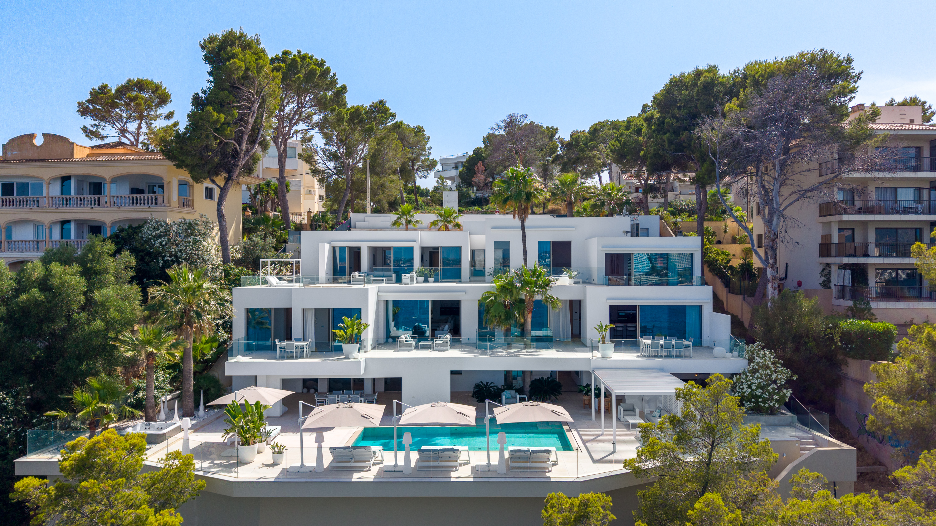 Modern seafront villa with private sea access