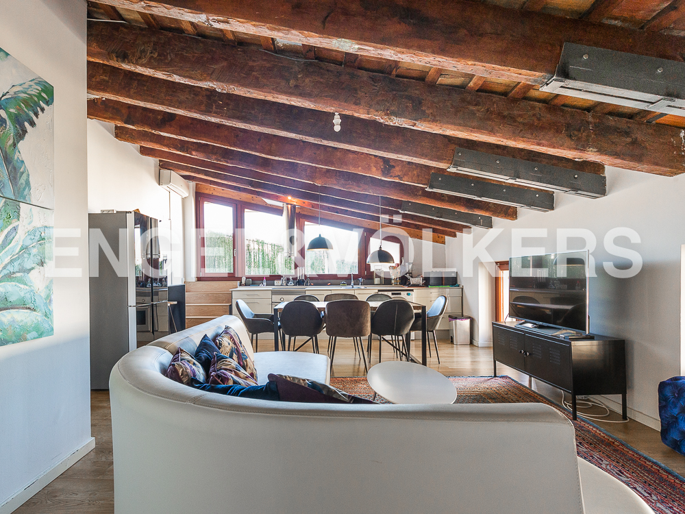 Amazing penthouse in the center of Valencia