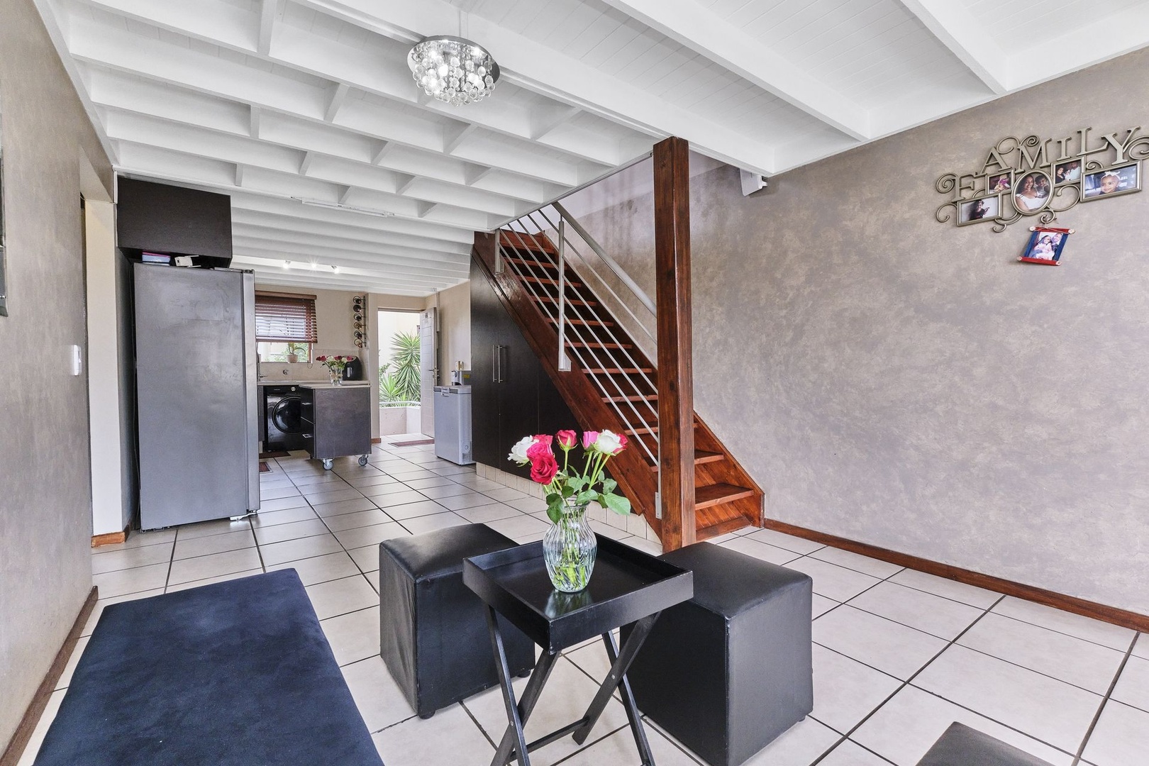 2bed Loft Apartment in Broadacres