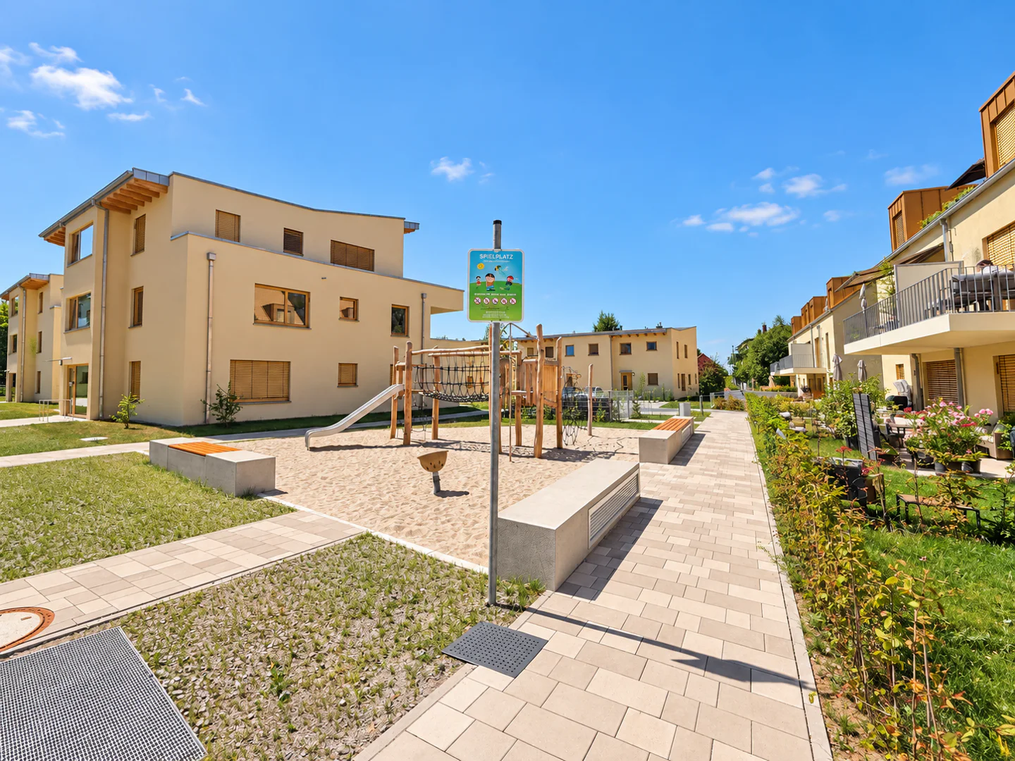 Exklusive Neubauwohnung am Cospudener See: Stilvolles 2-Zimmer-Domizil mit Balkon, Parkett und Tiefgarage - Foto 4