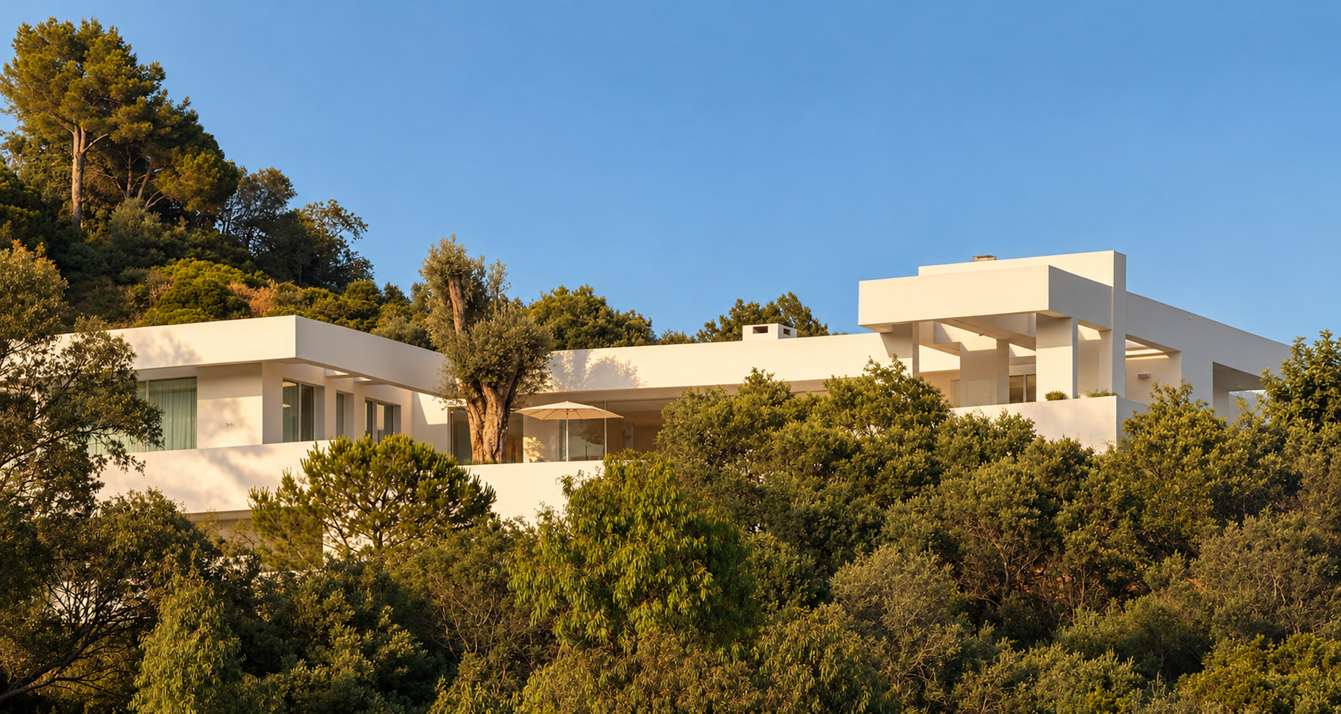 Exceptional Architectural Villa with Panoramic Sea Views in Los Altos de los Monteros, Marbella