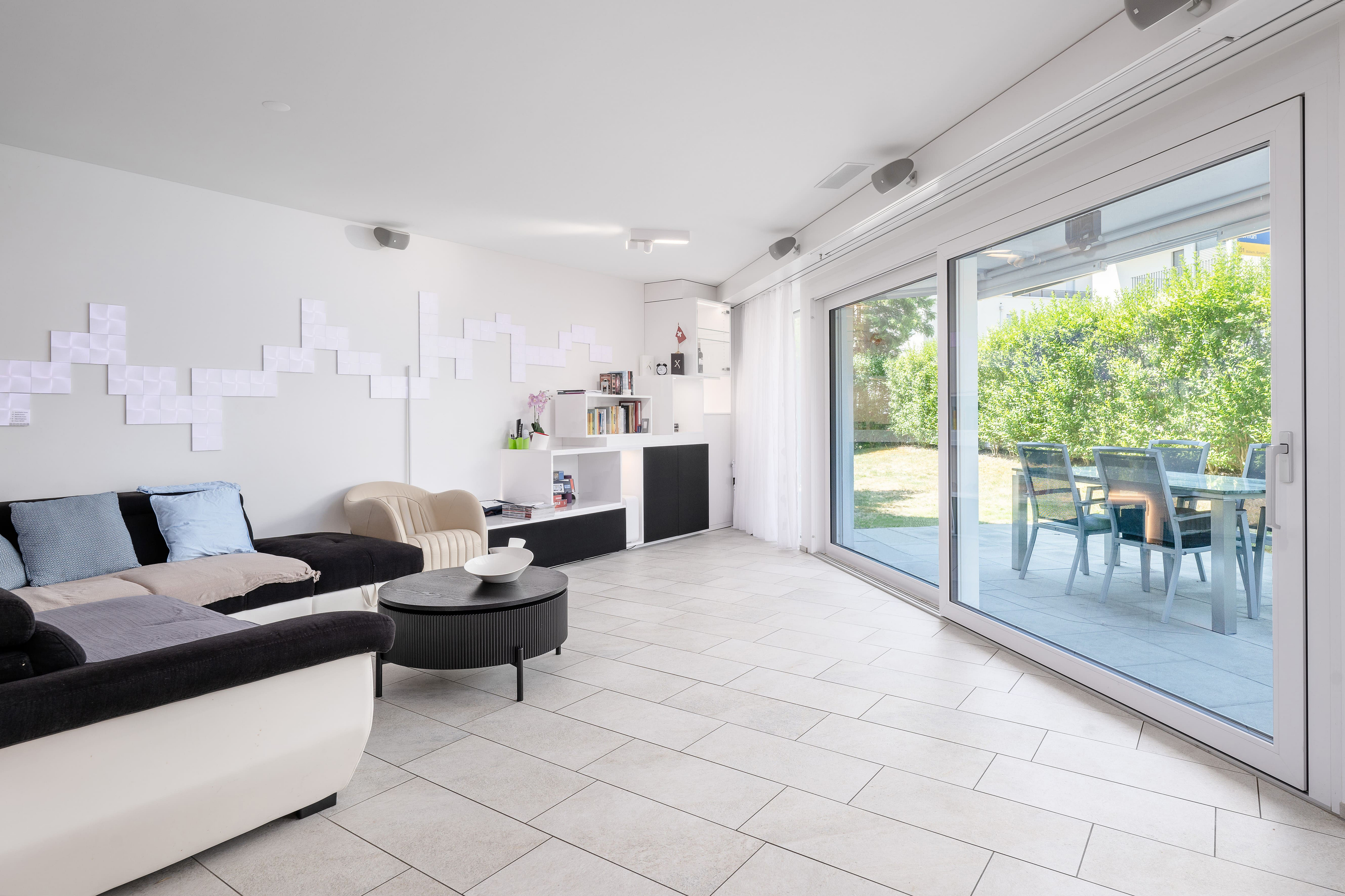 Garden flat with urban comforts