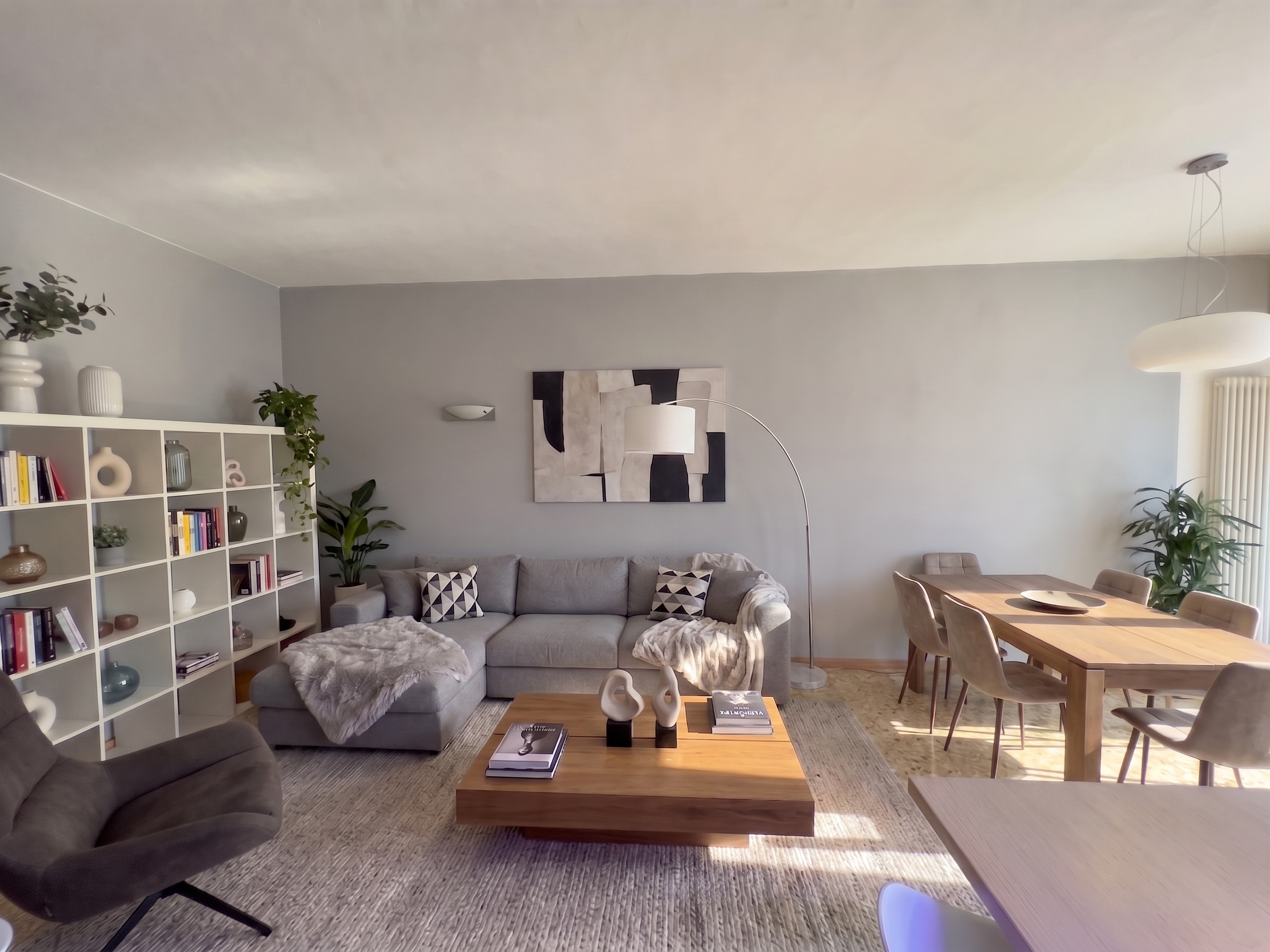 Exklusive Wohnung mit Privatgarten und Garage