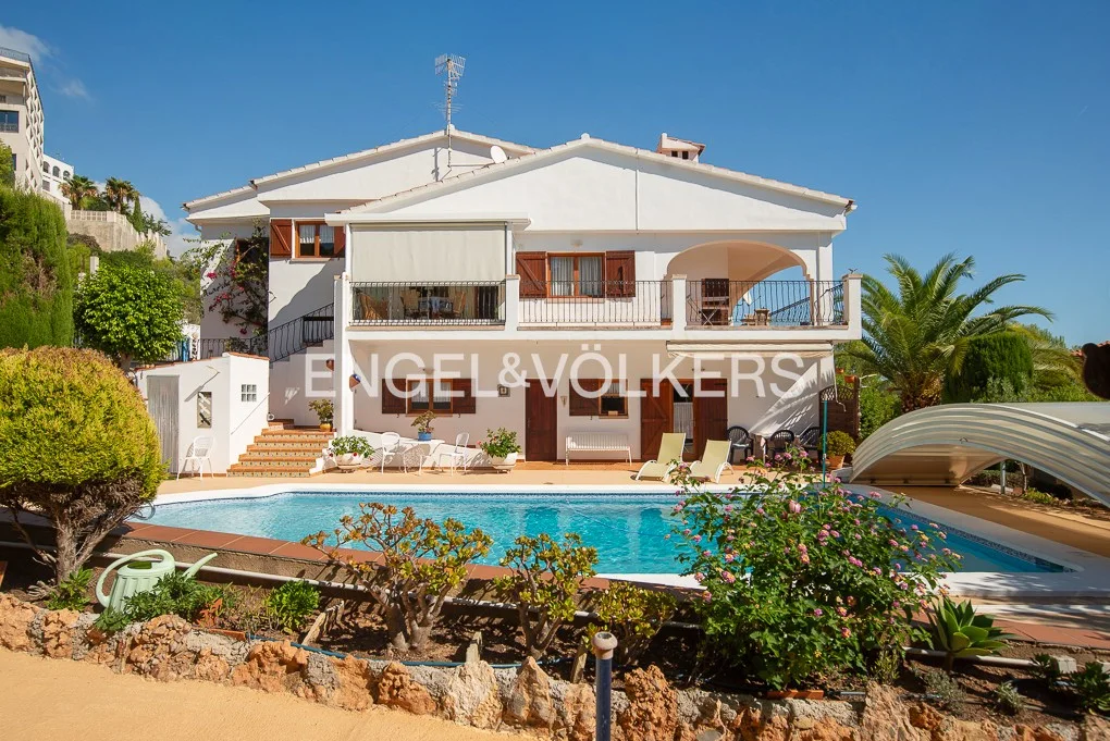 Detached house with pool in Oropesa del Mar