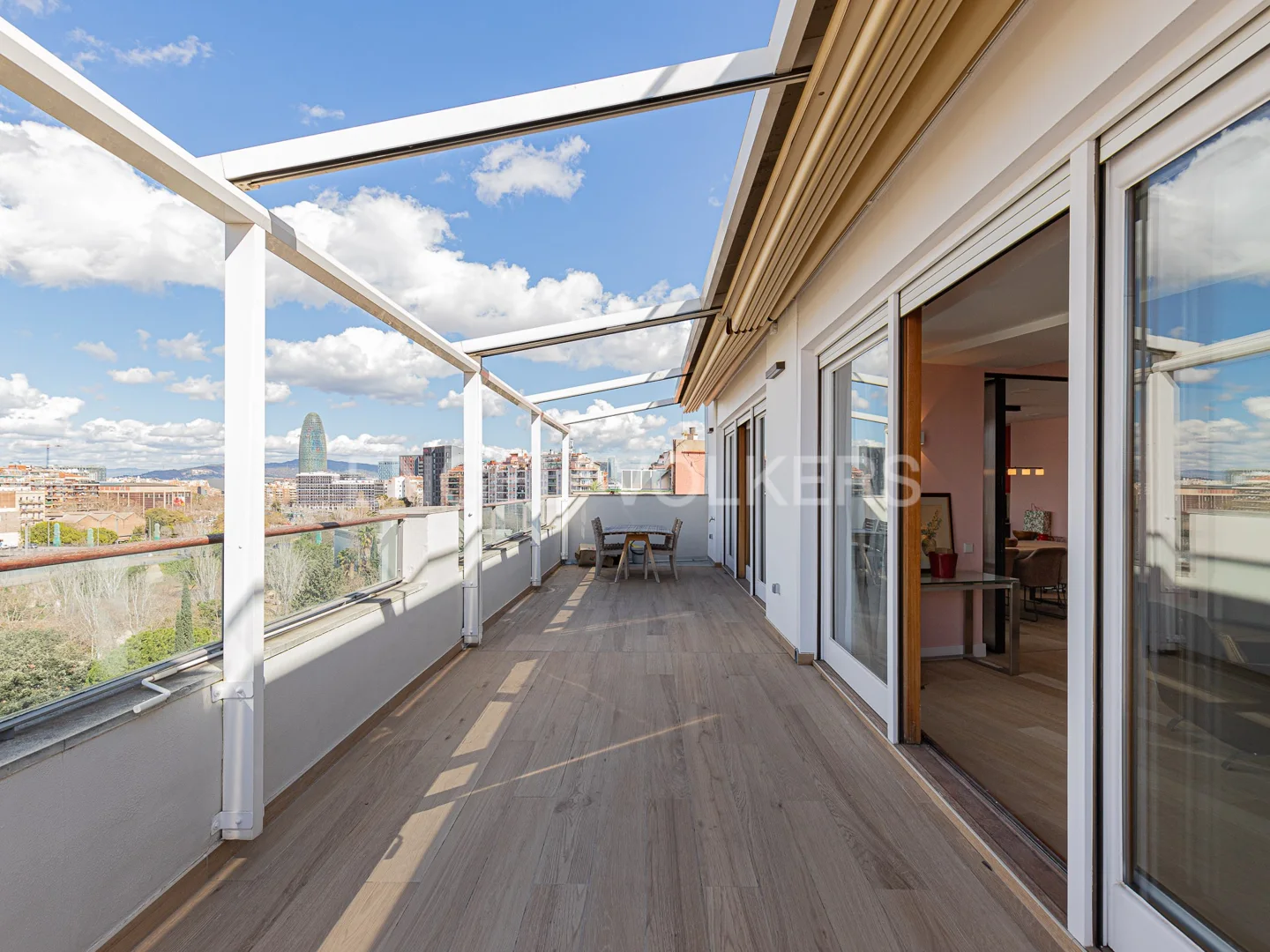 Incredible penthouse with views to the parc